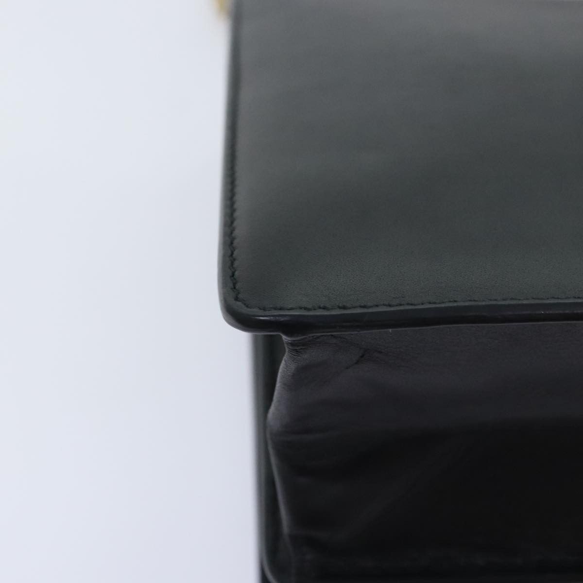 Salvatore Ferragamo Thalia Black Leather Shoulder Bag (Pre-Owned) Size ONE SIZE - 18 Thumbnail