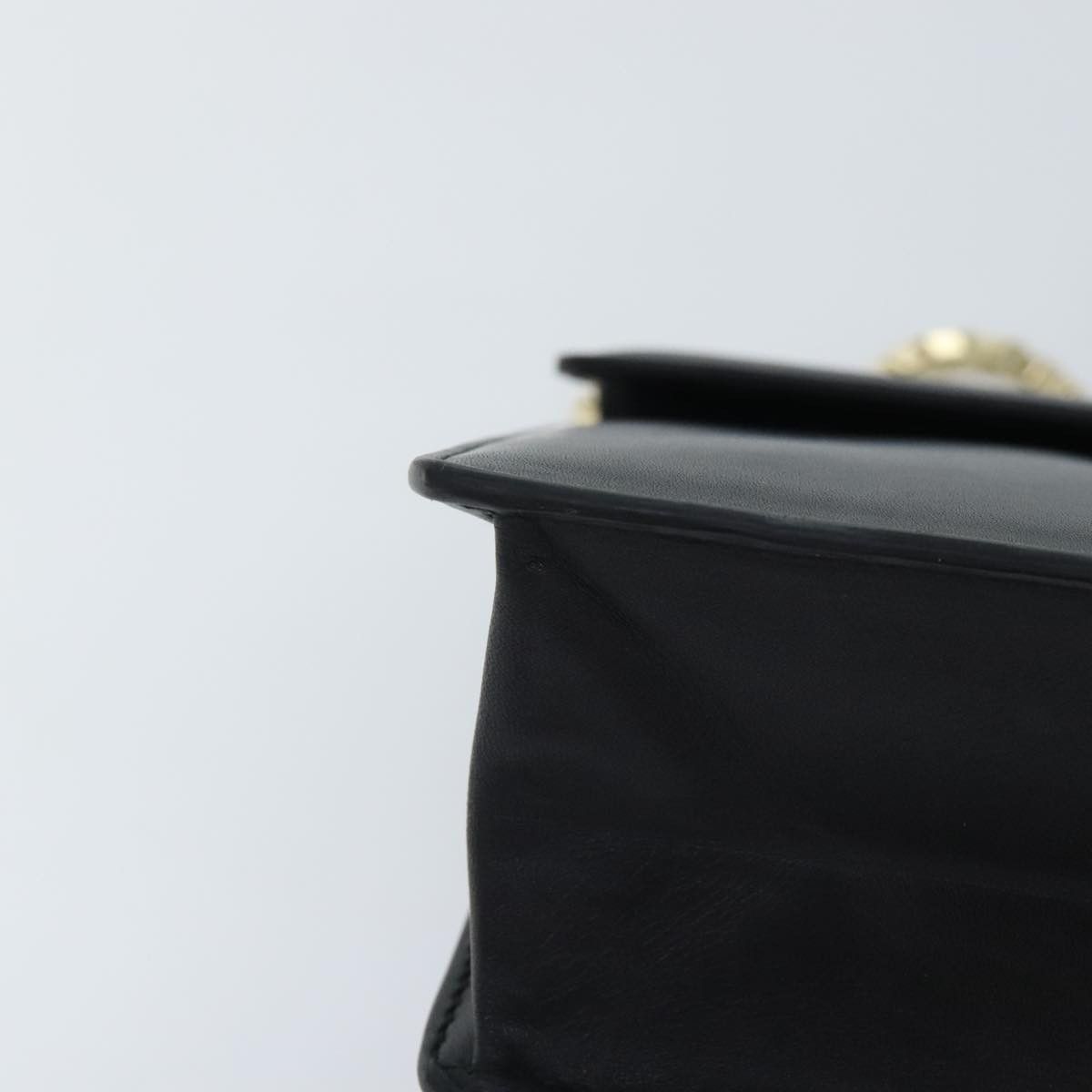 Salvatore Ferragamo Thalia Black Leather Shoulder Bag (Pre-Owned) Size ONE SIZE - 16 Thumbnail