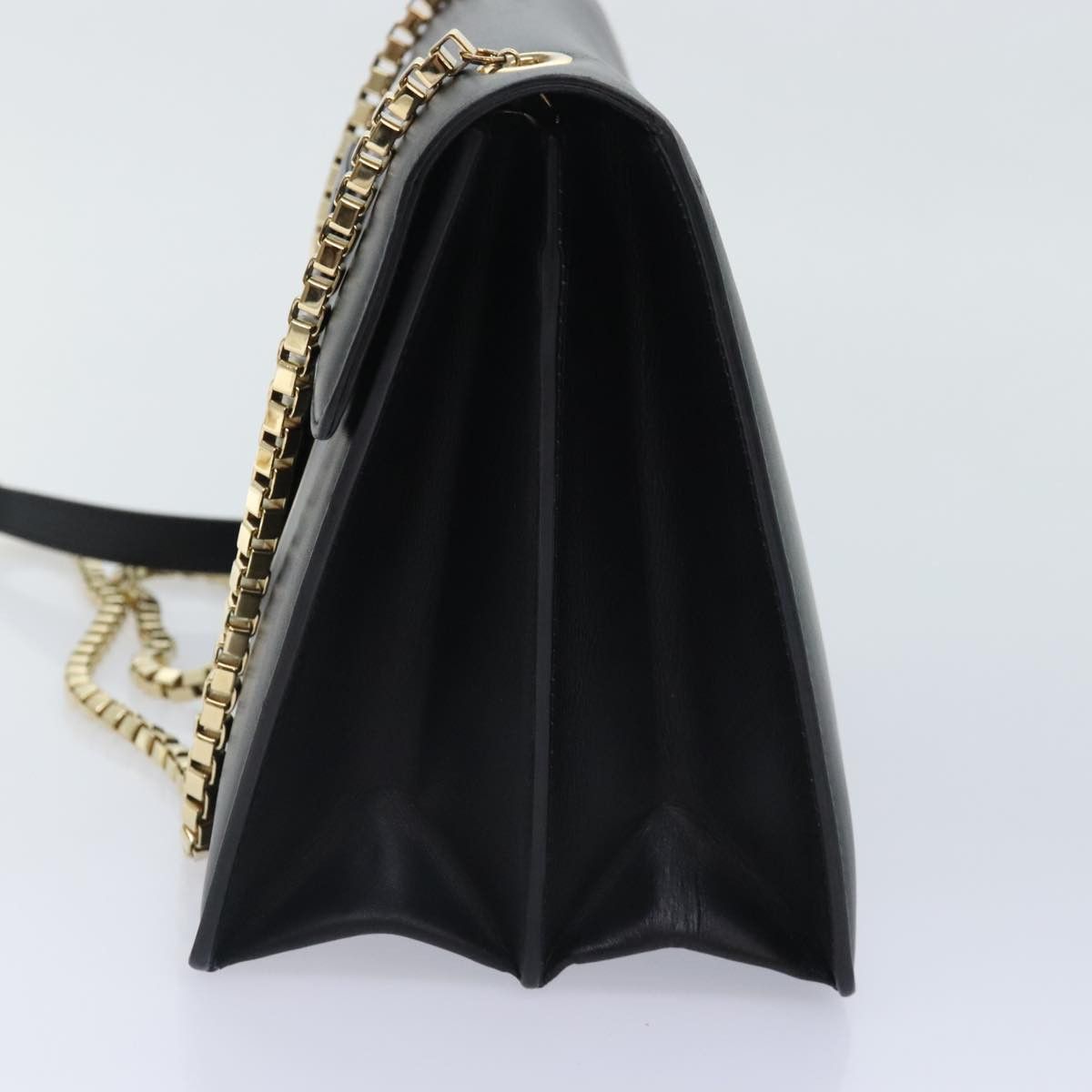 Salvatore Ferragamo Thalia Black Leather Shoulder Bag (Pre-Owned) Size ONE SIZE - 13 Thumbnail