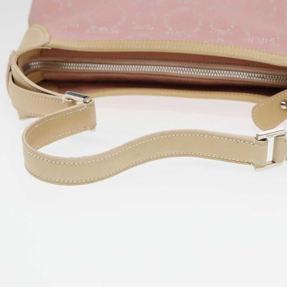 Salvatore Ferragamo Gancini Pink Canvas Shoulder Bag (Pre-Owned) Size ONE SIZE - 4 Thumbnail