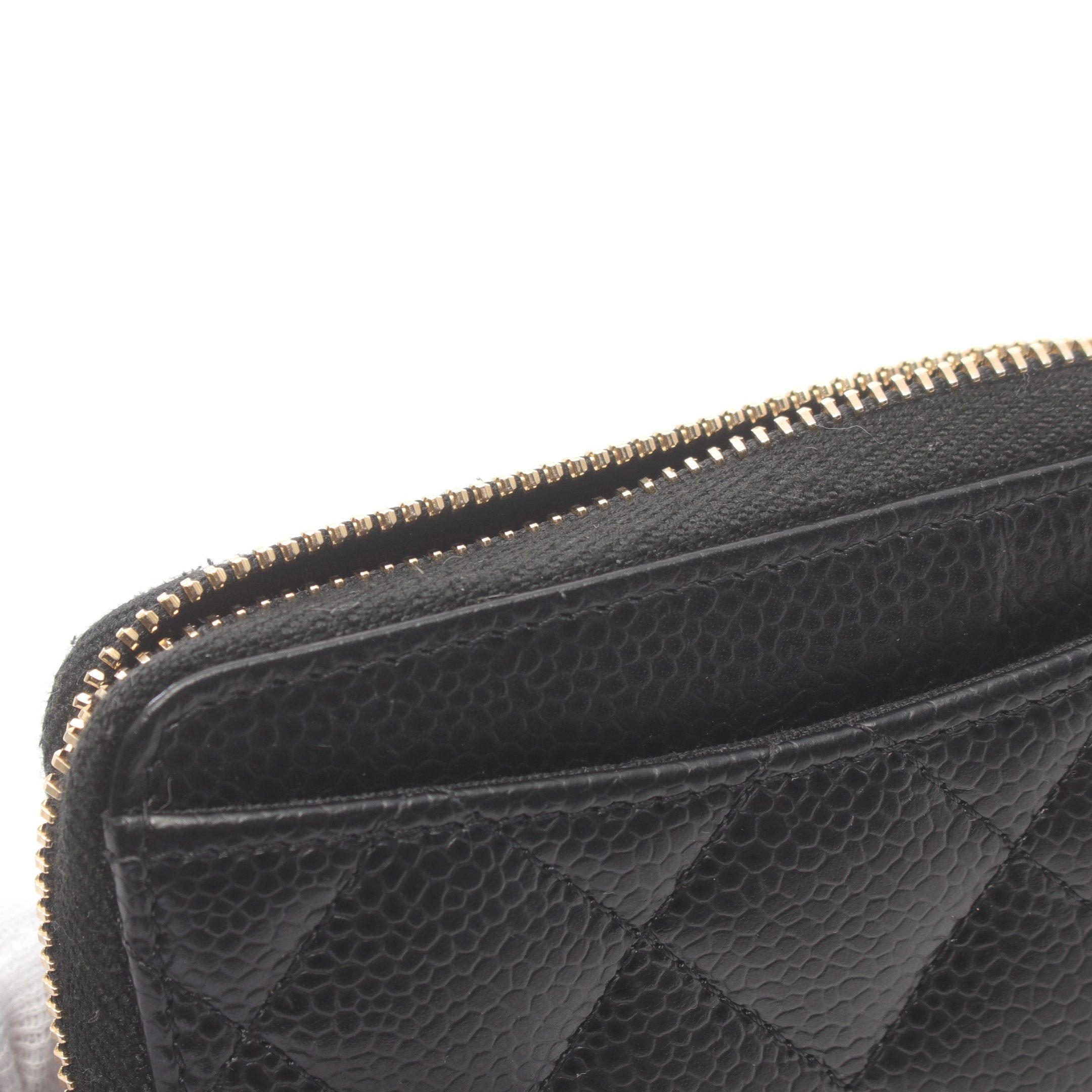 Chanel Chanel Classic Zip Coin Purse Matelasse Caviar Skin Black Gold Hardware Size ONE SIZE - 8 Thumbnail