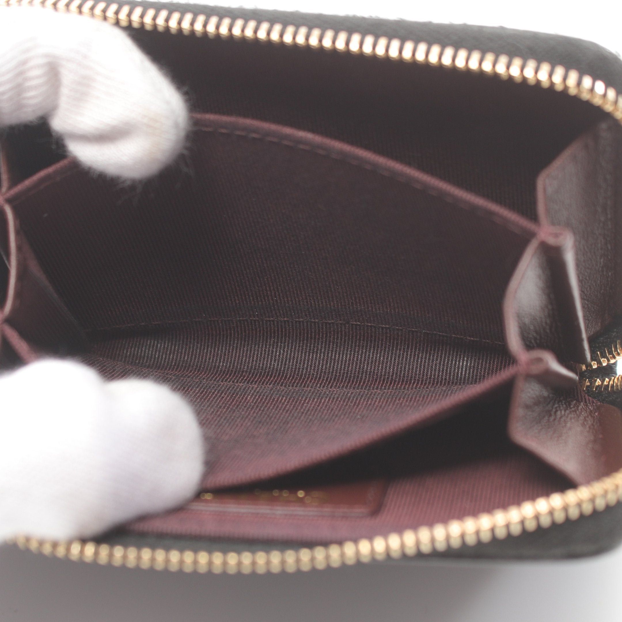Chanel Chanel Classic Zip Coin Purse Matelasse Caviar Skin Black Gold Hardware Size ONE SIZE - 6 Thumbnail