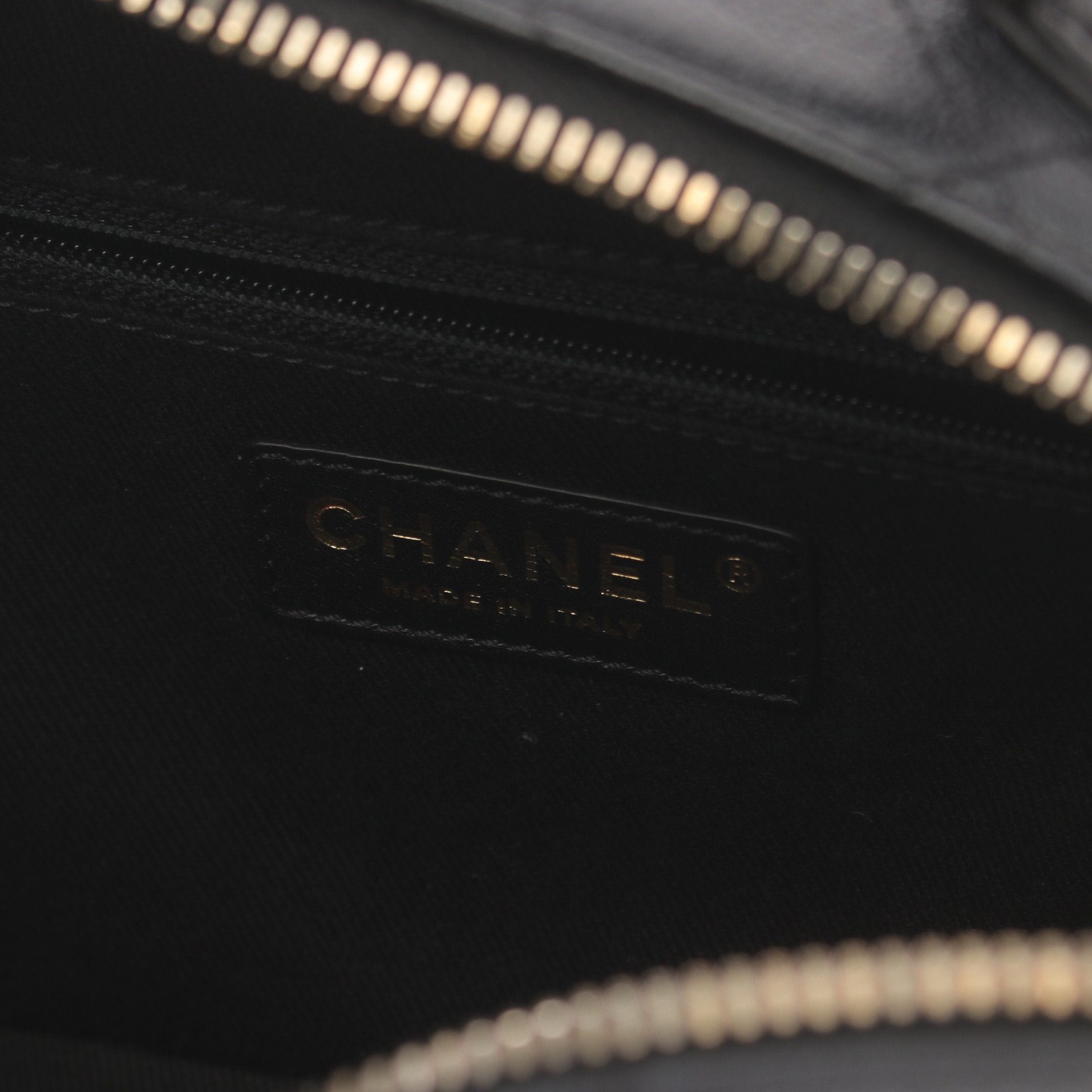 Chanel Chanel Matelasse Camera Bag Chain Shoulder Leather Black Gold Hardware Size ONE SIZE - 4 Thumbnail