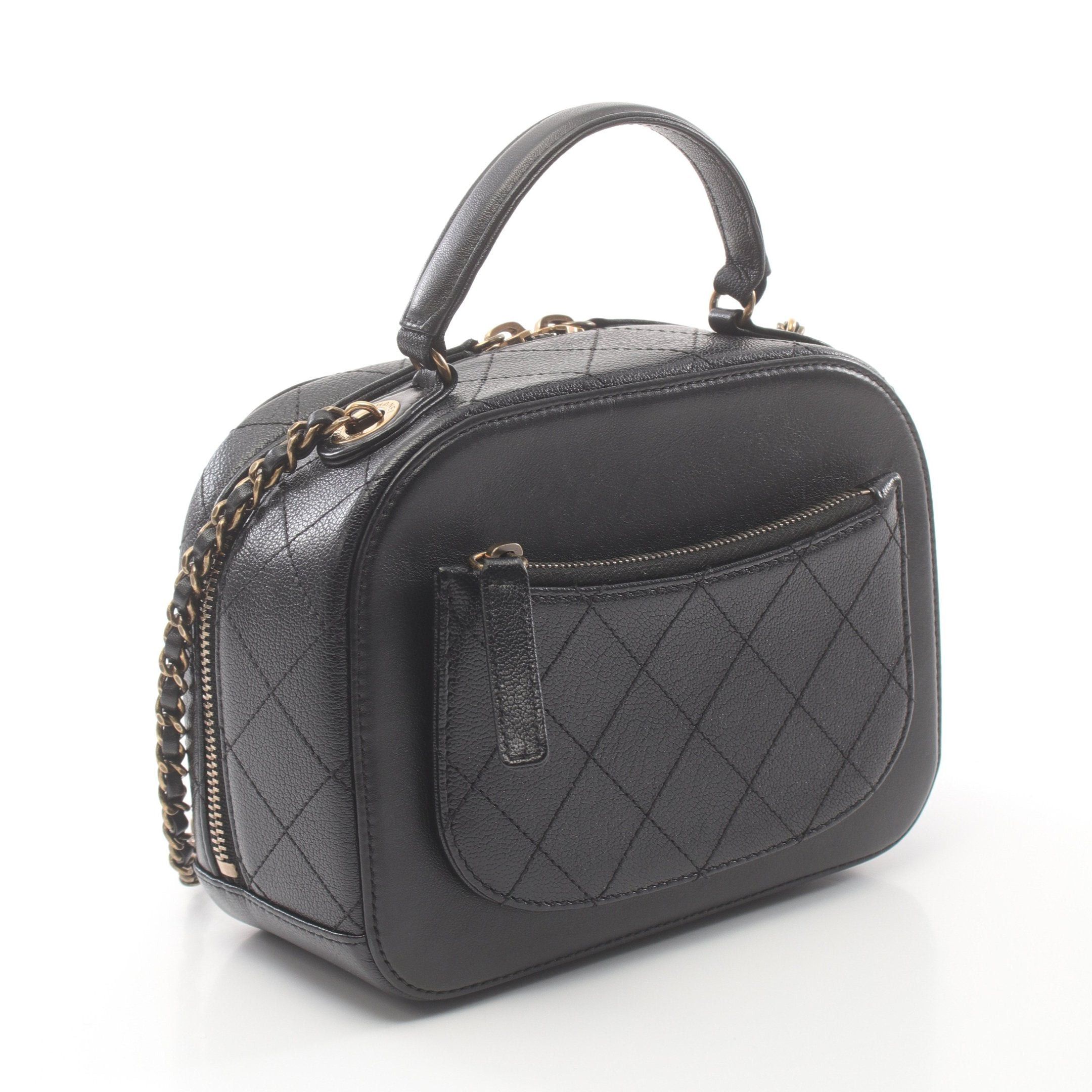 Chanel Chanel Matelasse Camera Bag Chain Shoulder Leather Black Gold Hardware Size ONE SIZE - 2 Thumbnail