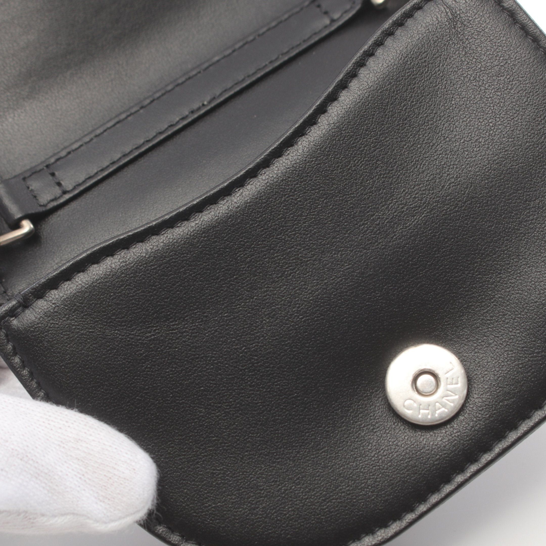 Chanel Chanel Boy Chanel Mini Matelasse Chain Shoulder Bag Caviar Skin Black Silver Hardware Size ONE SIZE - 6 Thumbnail
