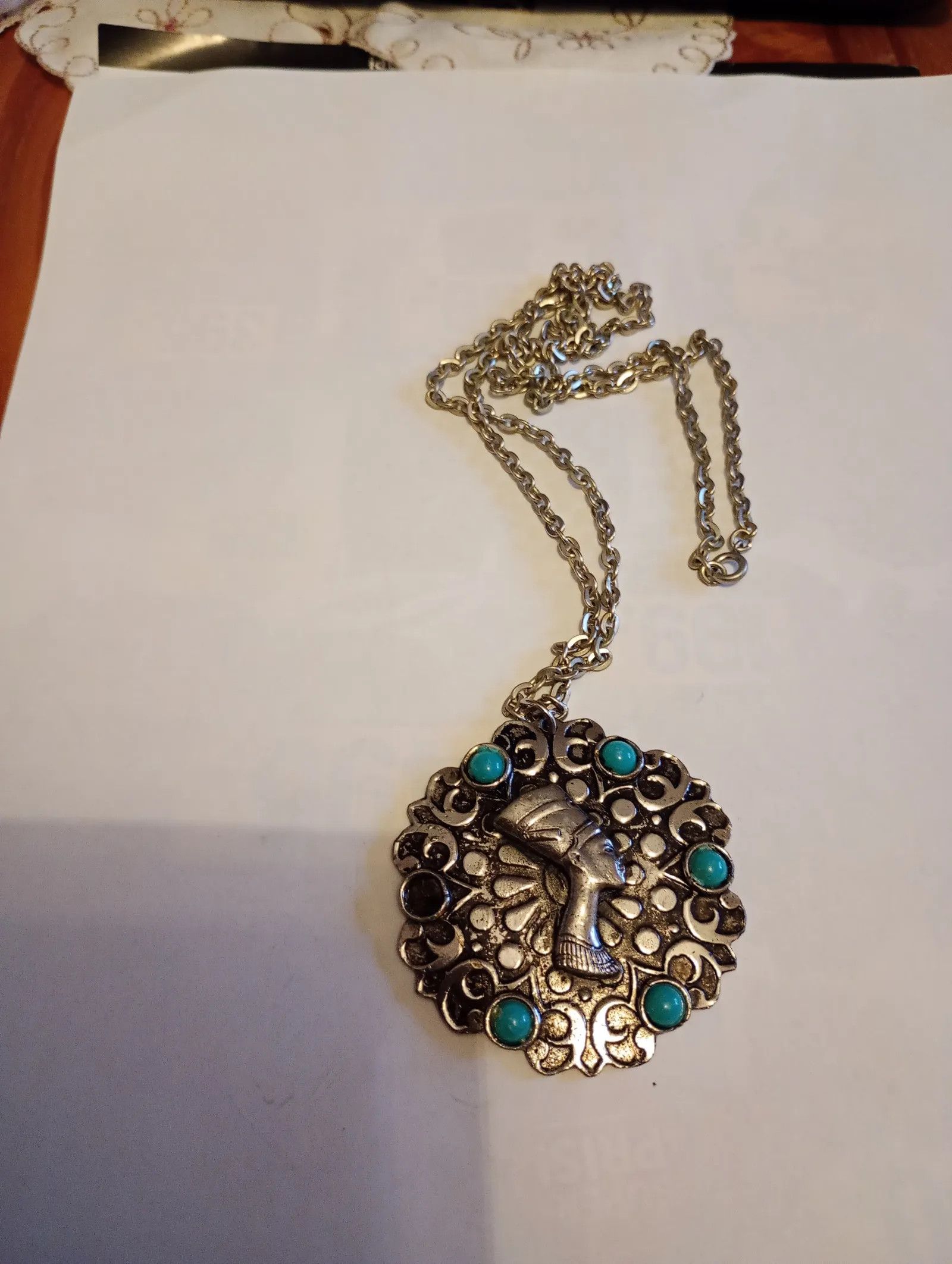Vintage Vintage halsband med hänge o turkosa pärlor Necklace Size ONE SIZE - 4 Thumbnail