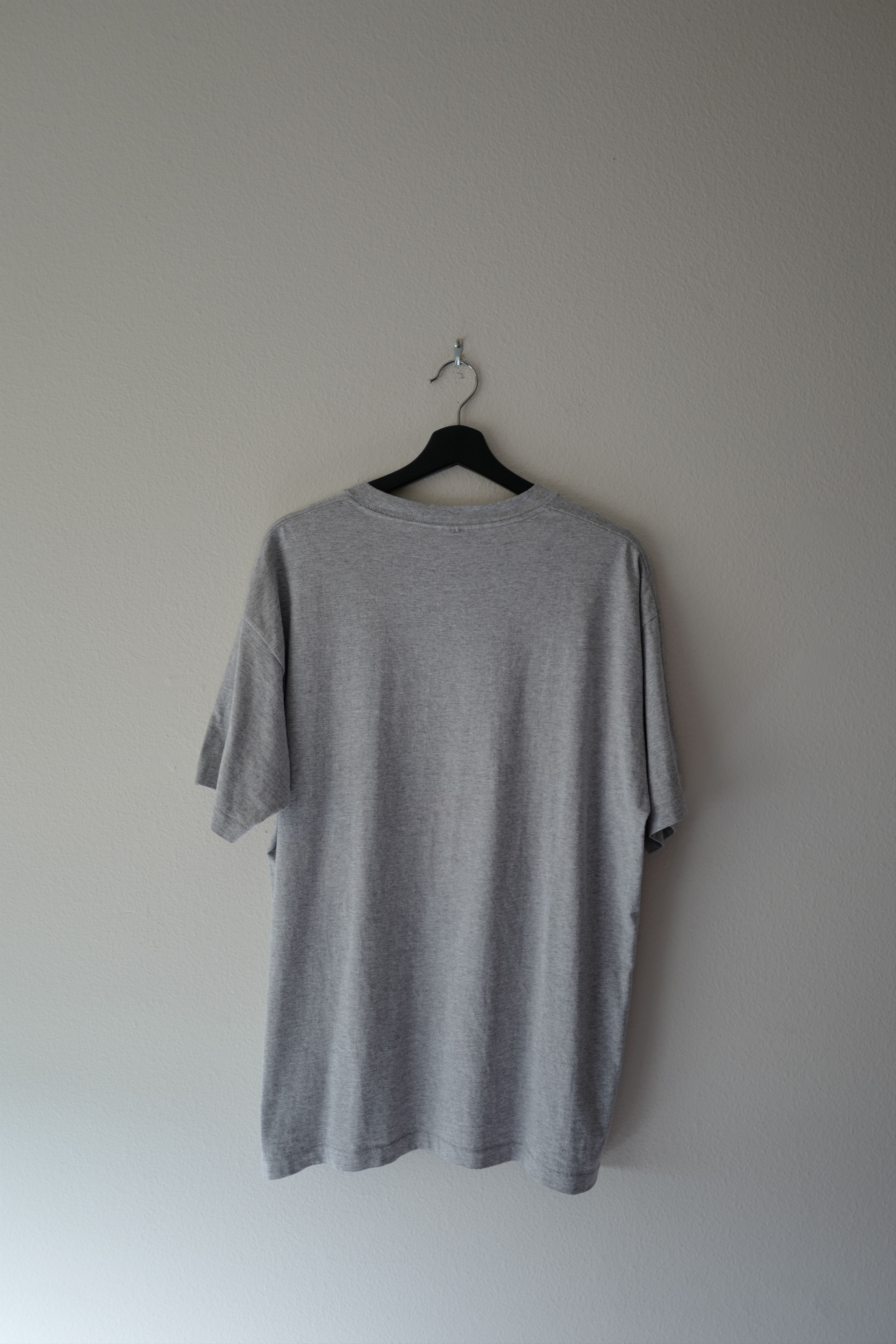Supreme S/S 2000 "Louis Vuitton" Monogram Box Logo Tee Size US XL / EU 56 / 4 - 4 Thumbnail