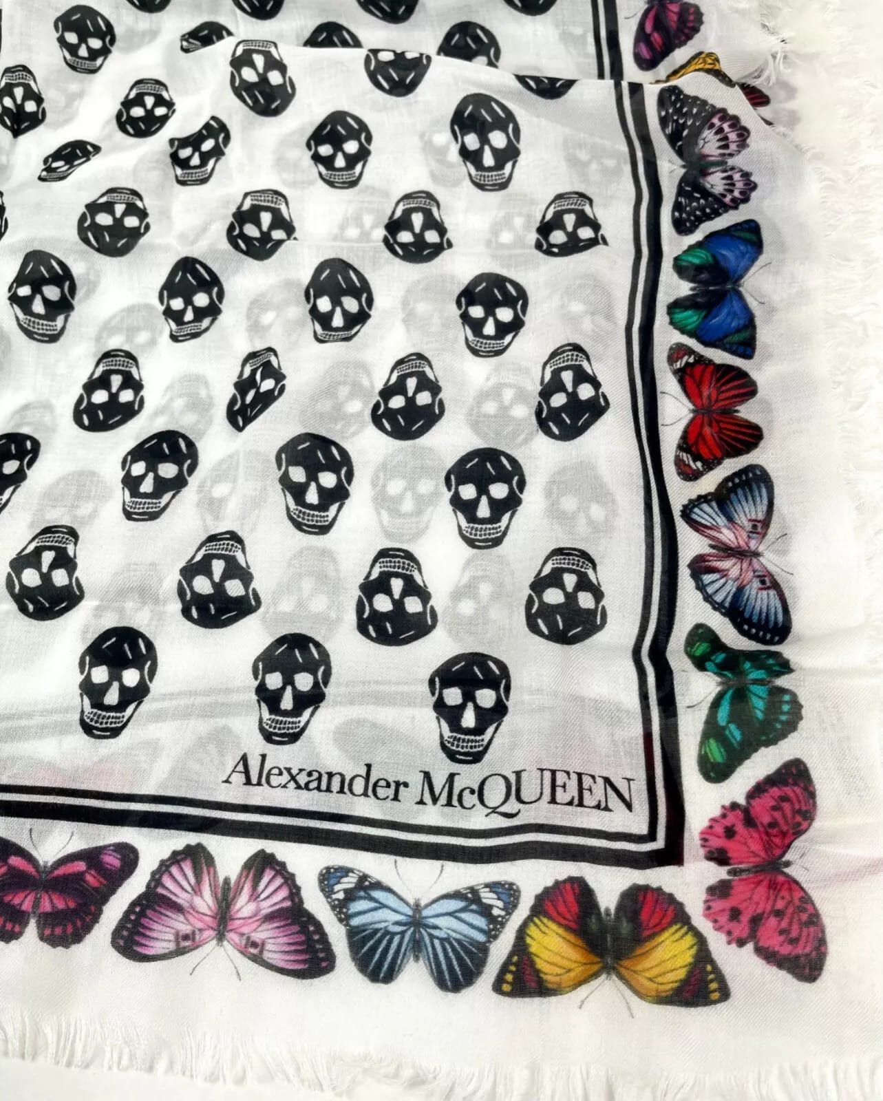 Alexander McQueen White Modal Skull Butterfly Large Scarf Shawl Size ONE SIZE - 3 Thumbnail