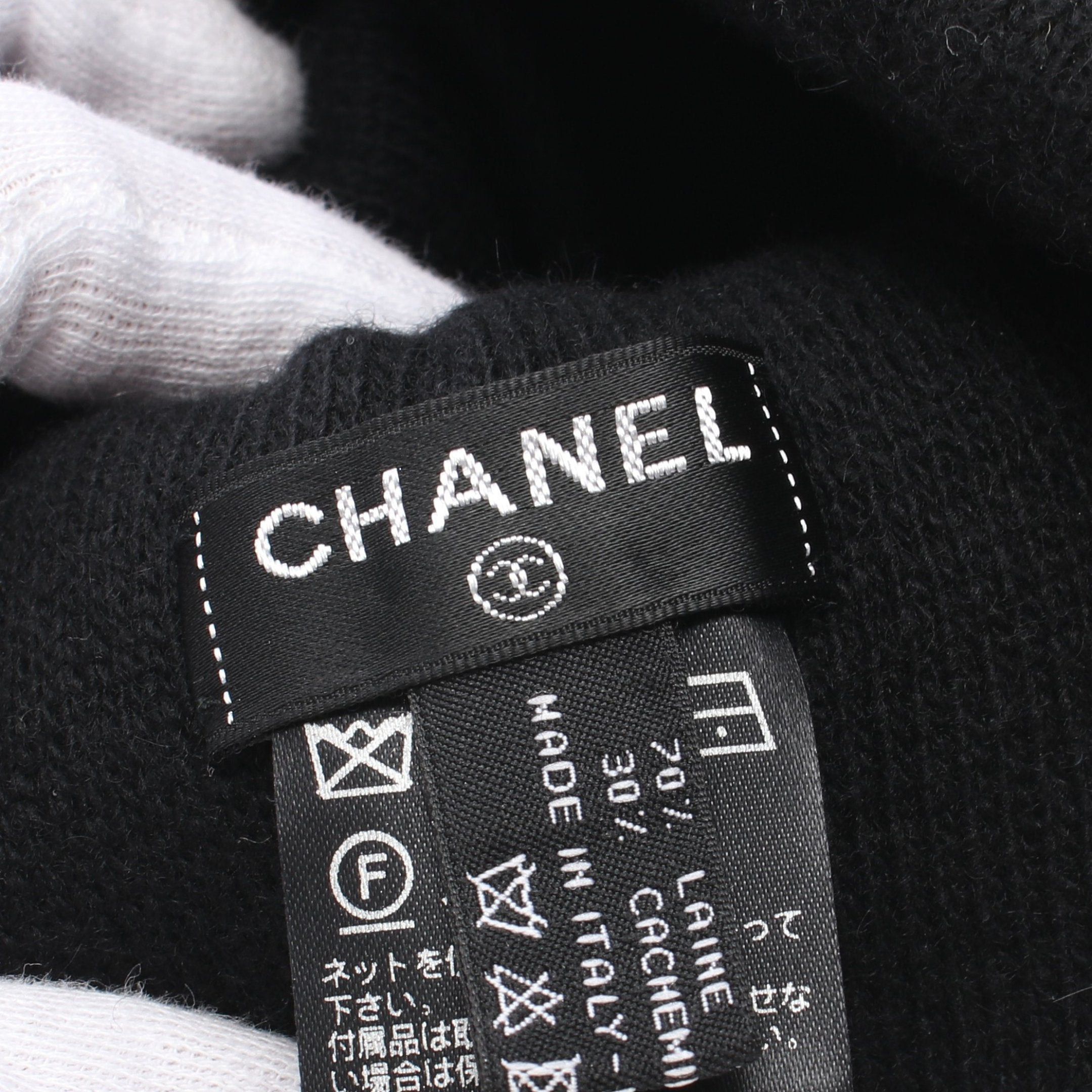Chanel Chanel Logo Beanie Wool Cashmere Black Yellow-Green Size ONE SIZE - 4 Thumbnail
