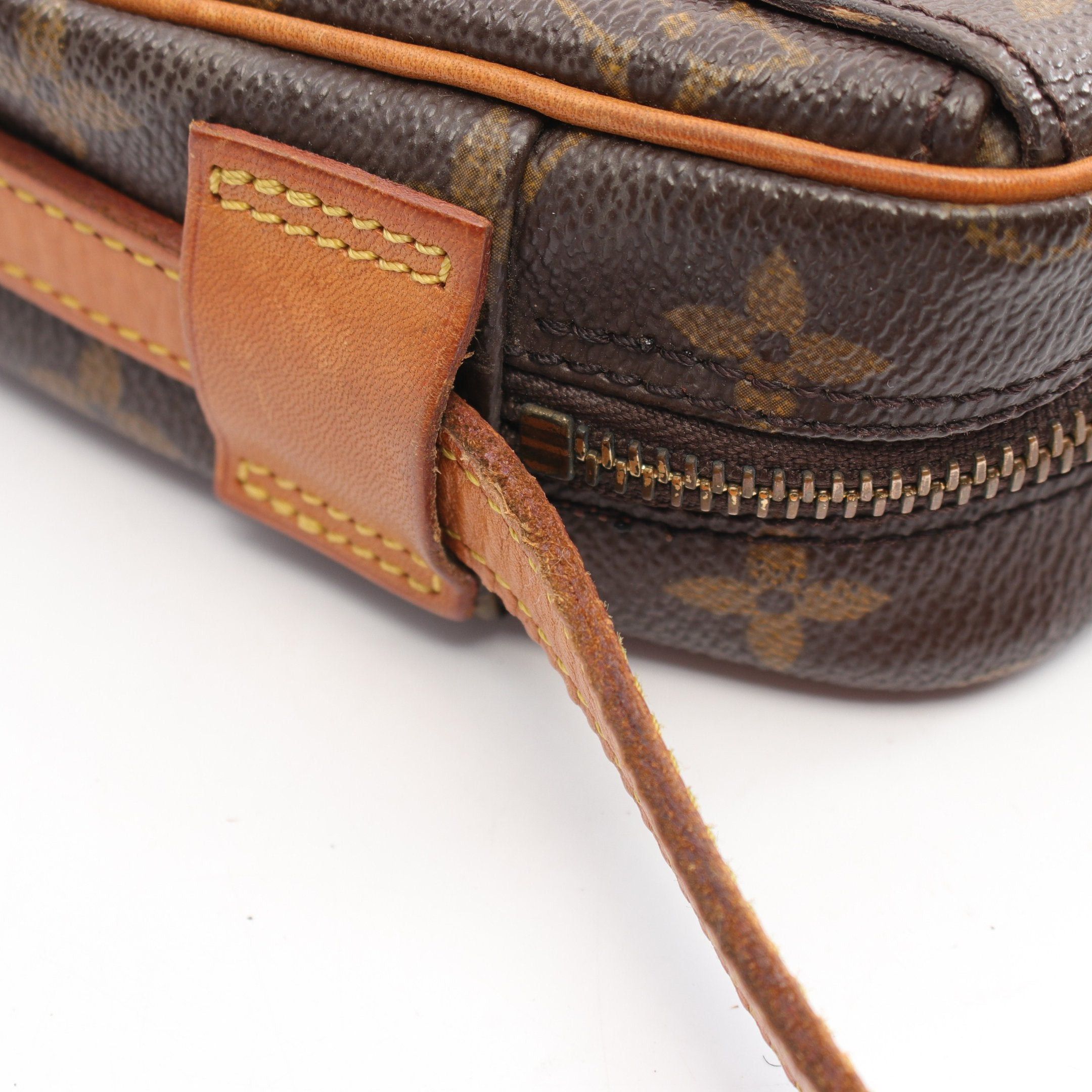 Louis Vuitton Louis Vuitton Genefeuille Monogram Shoulder Bag Leather Brown Size ONE SIZE - 11 Thumbnail
