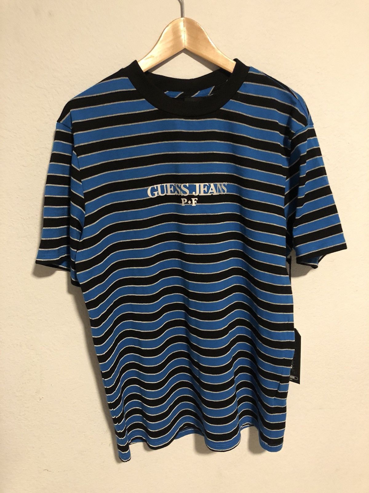 places+faces×GUESS コラボ ベスト PLACES+FACES X GUESS: THE LATEST COLLABORATION