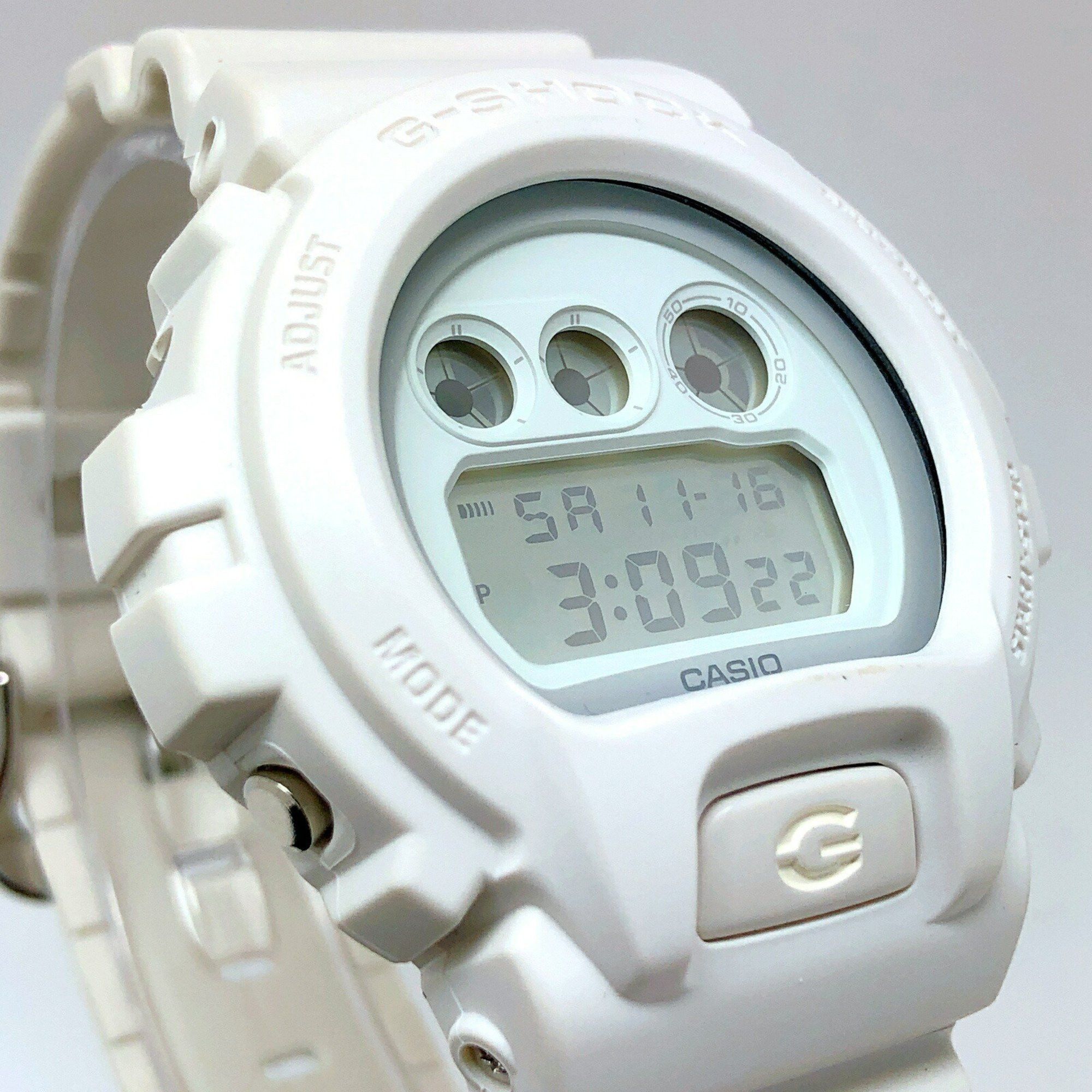 Casio G-SHOCK CASIO Watch DW-6900-7BUFF BUFF MONSTER Buff Monster Not yet released World limited to 200 Collaboration model White Released in November 2016 Mikunigaoka store Size ONE SIZE - 4 Thumbnail