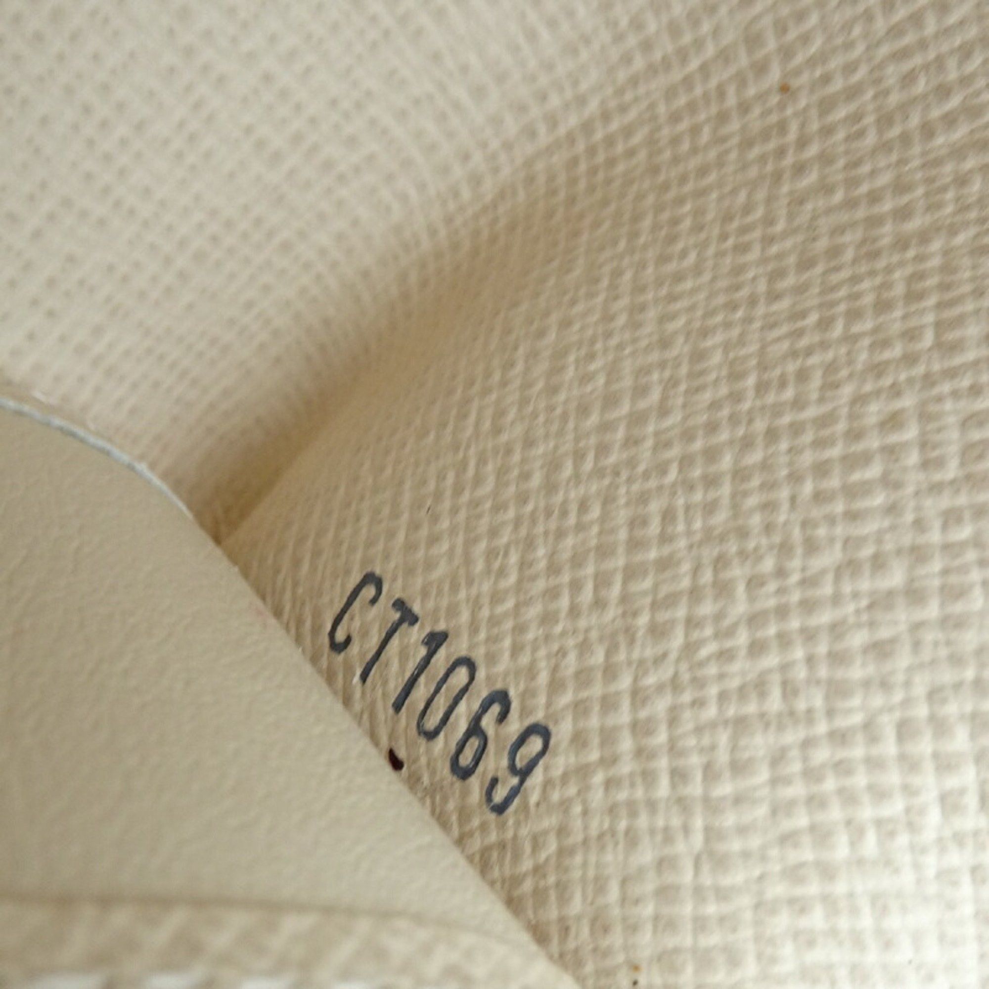 Louis Vuitton Louis Vuitton Multicle 4 Women's and Men's Key Case N60020 Damier Azur White Size ONE SIZE - 8 Thumbnail