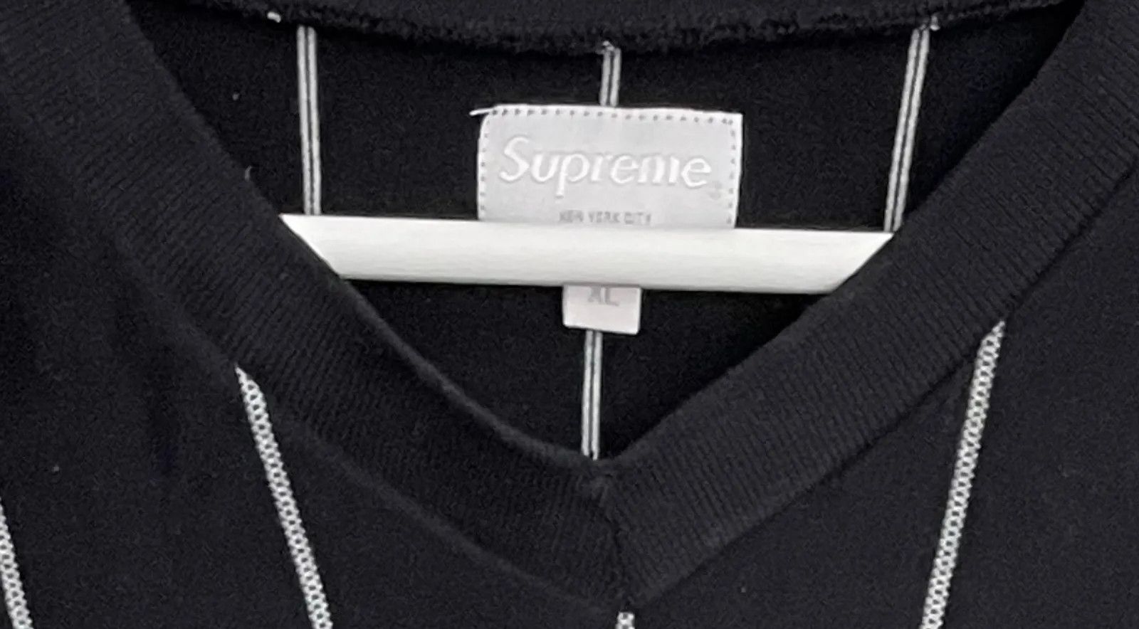 Supreme Supreme T-shirt Size US XL / EU 56 / 4 - 2 Thumbnail