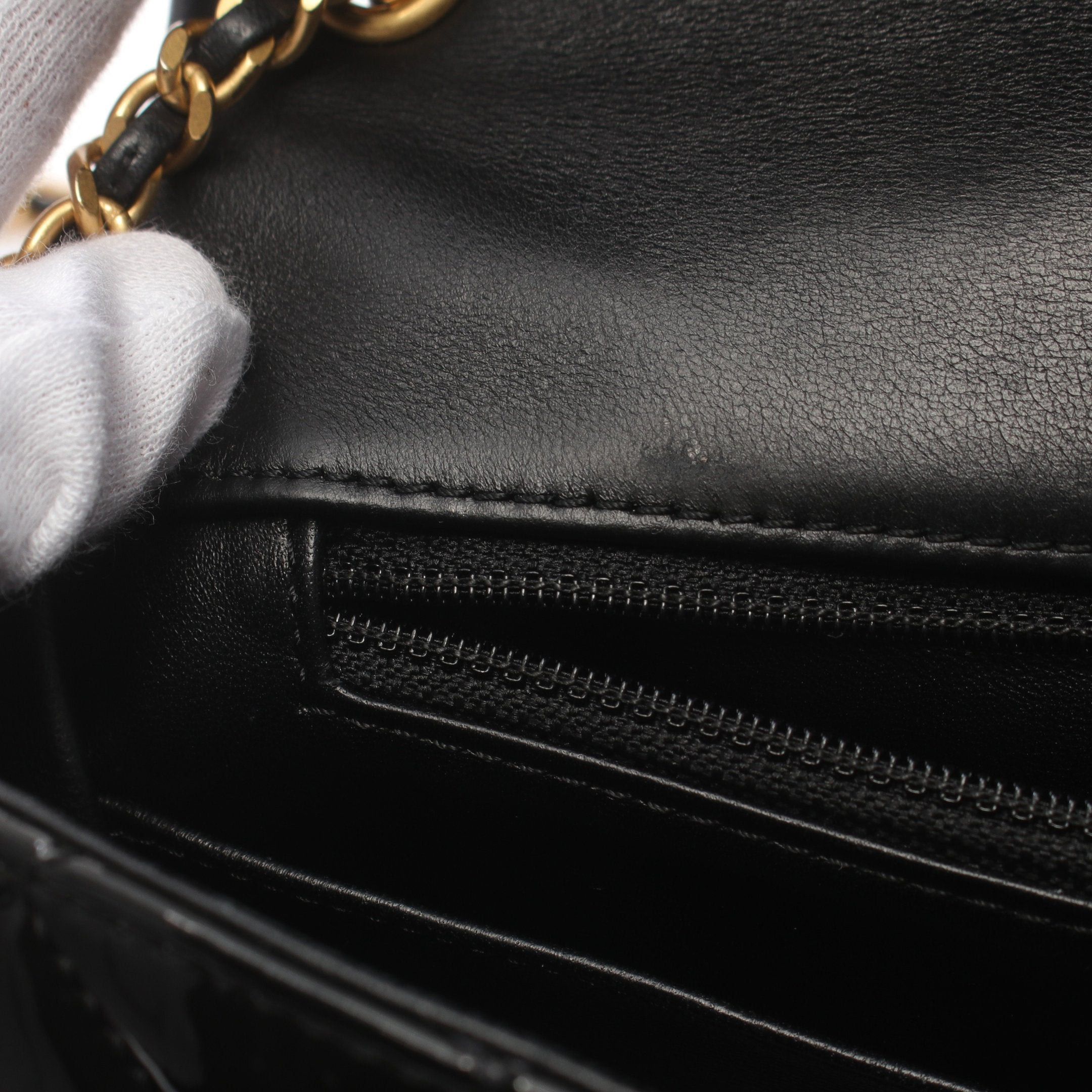 Chanel Chanel Matelasse Chain Shoulder Bag Patent Leather Black Gold Hardware Size ONE SIZE - 7 Thumbnail