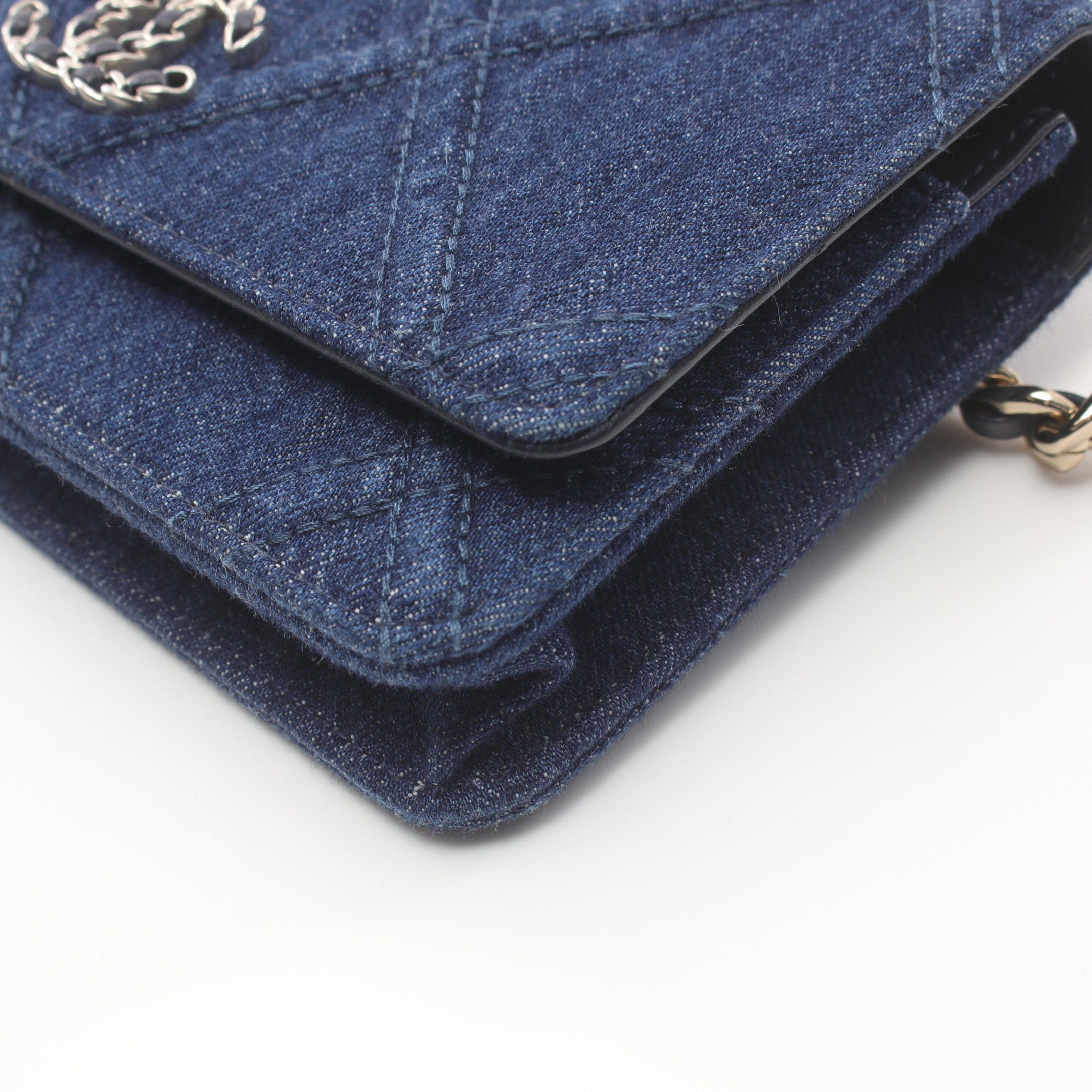 Chanel Chanel Chanel 19 Matelasse Chain Wallet Denim Indigo Blue Combination Metal Fittings Size ONE SIZE - 8 Thumbnail
