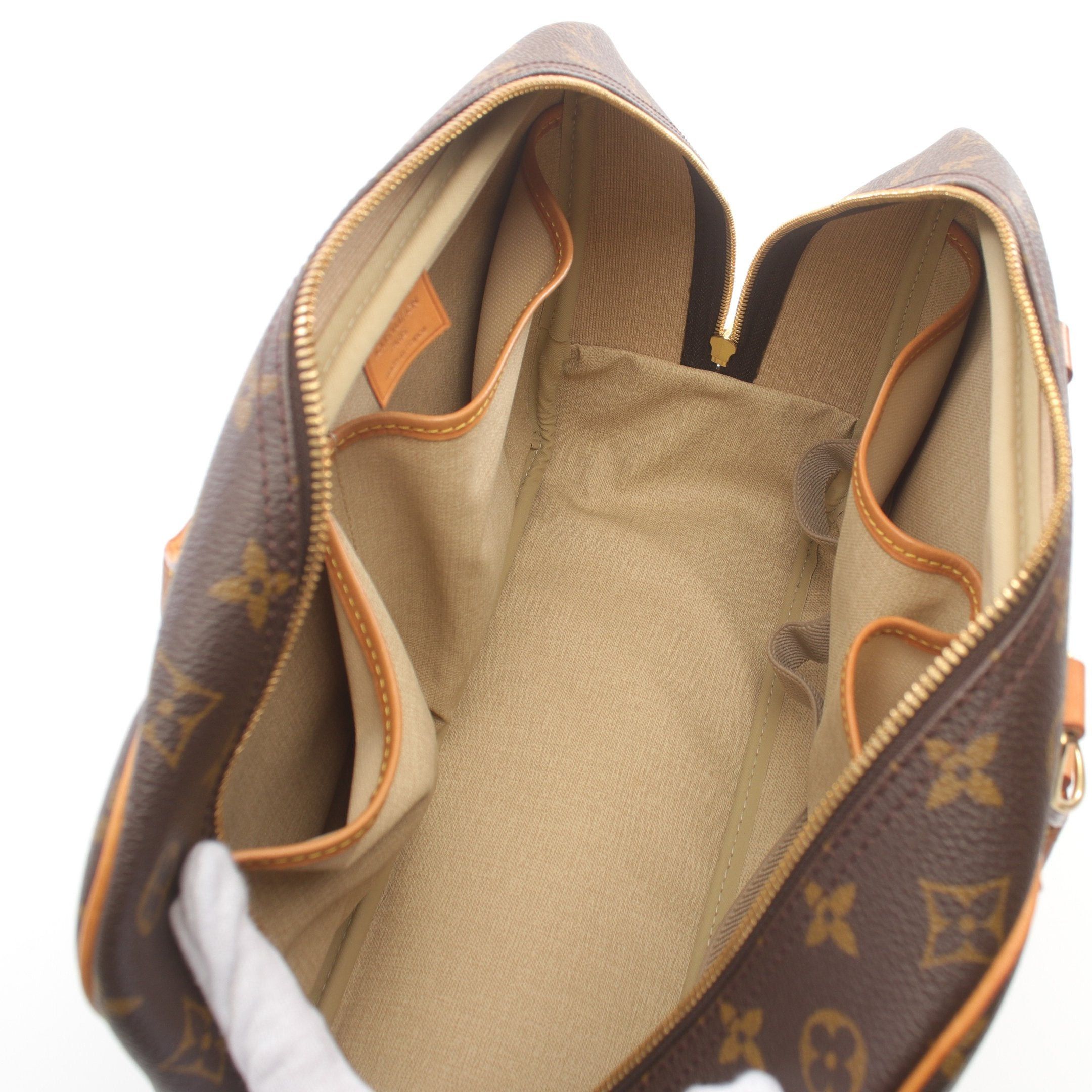 Louis Vuitton Louis Vuitton Deauville Bowling Vanity Monogram Handbag Leather Brown Size ONE SIZE - 3 Thumbnail