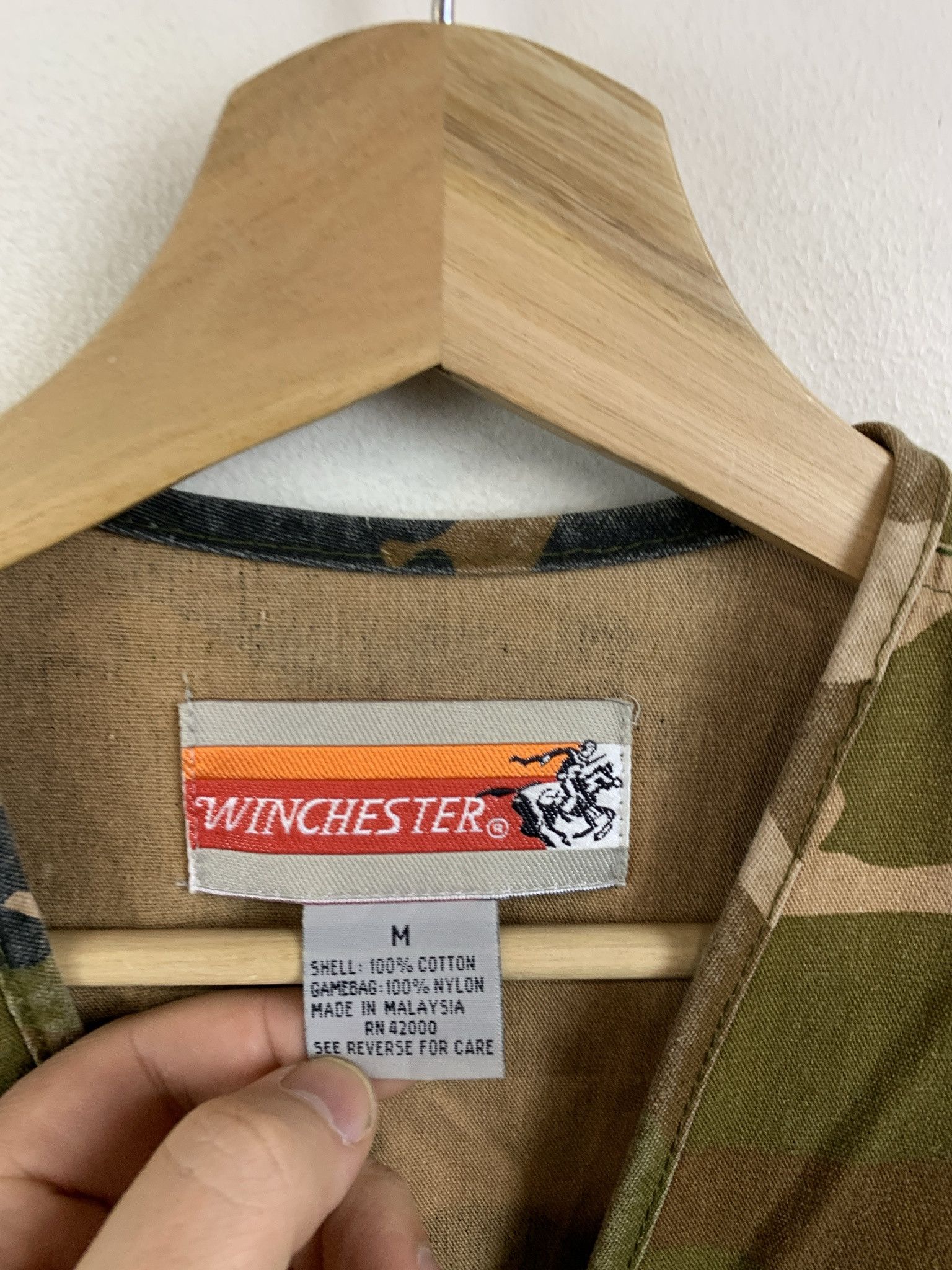 Vintage Vintage Winchester Woodland Camo Hunting Vest Size M Size US M / EU 48-50 / 2 - 2 Thumbnail