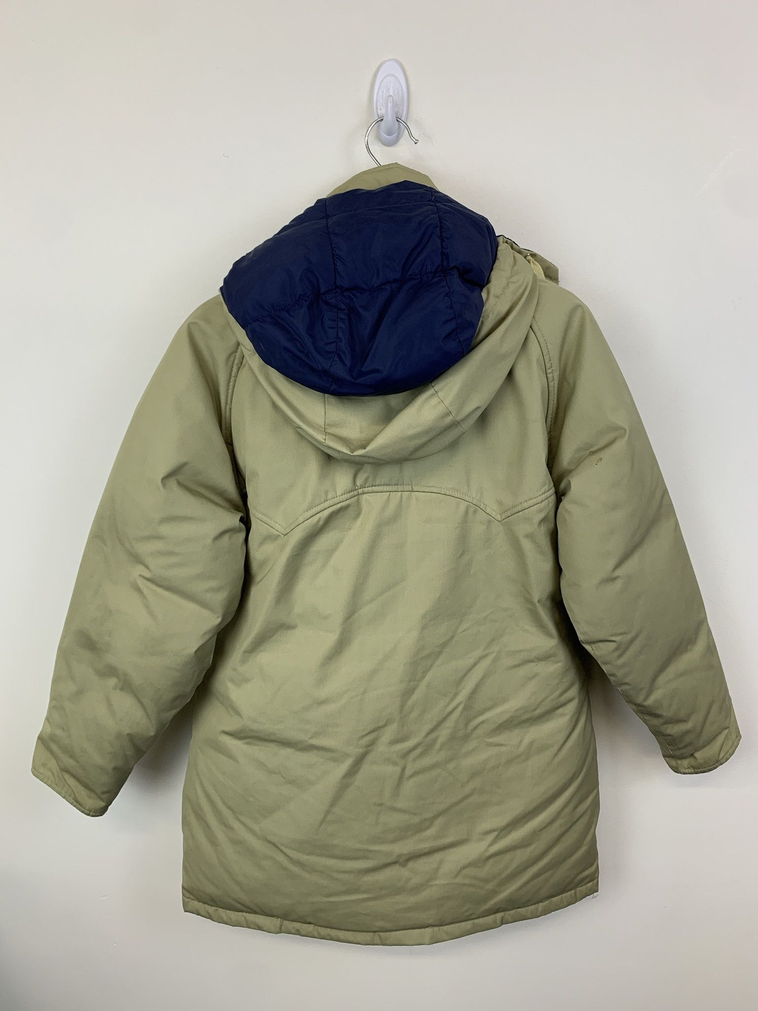 Vintage Vintage 1990s Woolrich Removable Hood Tan Puffer Parka Size S Size US S / EU 44-46 / 1 - 4 Thumbnail