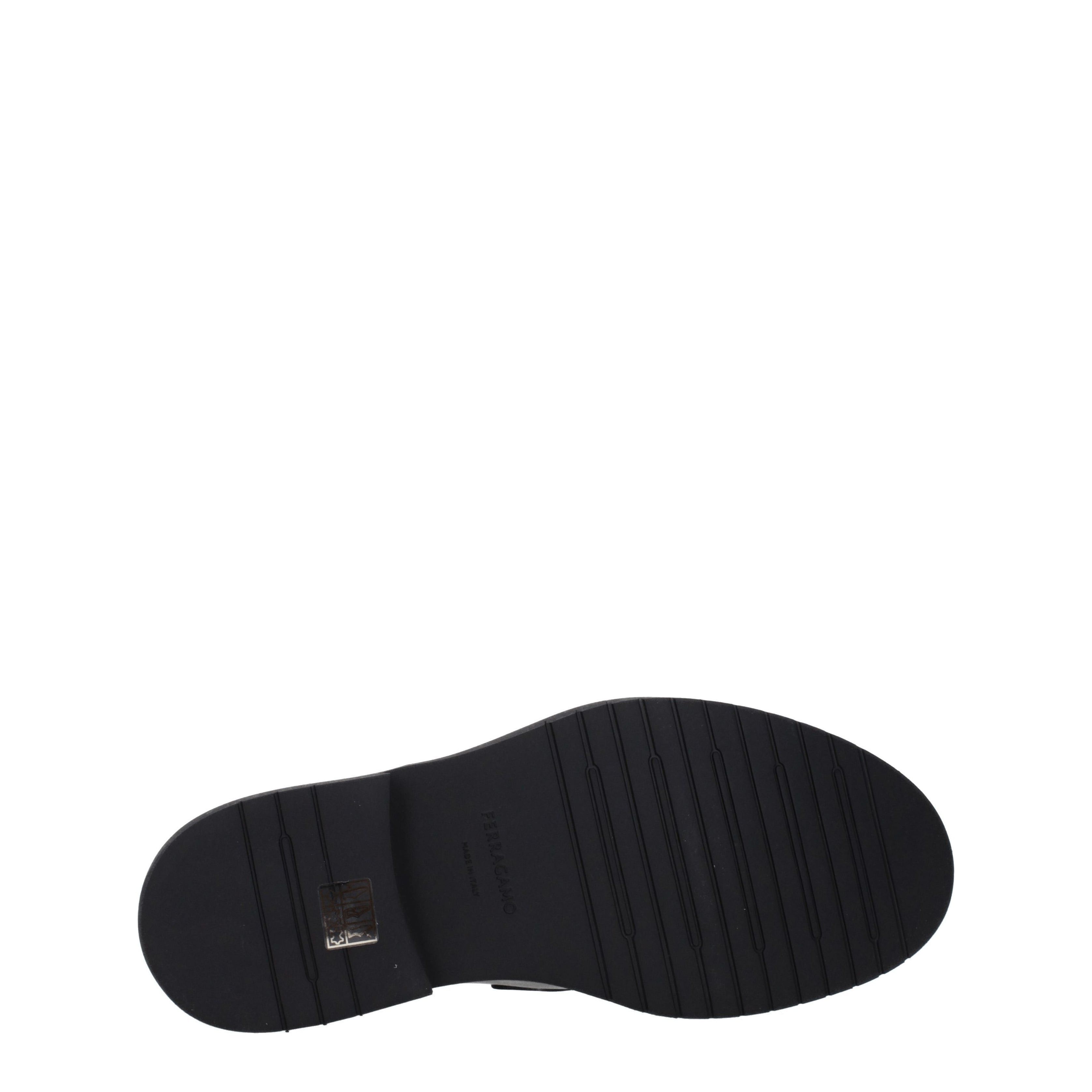 Salvatore Ferragamo Men's Loafers in Leather Size US 5.5 / EU 38 - 5 Thumbnail