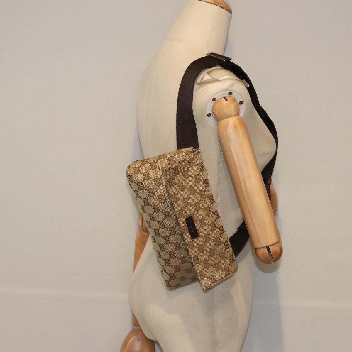 Gucci Beige Canvas Shoulder Bag (Pre-Owned) Size ONE SIZE - 15 Thumbnail