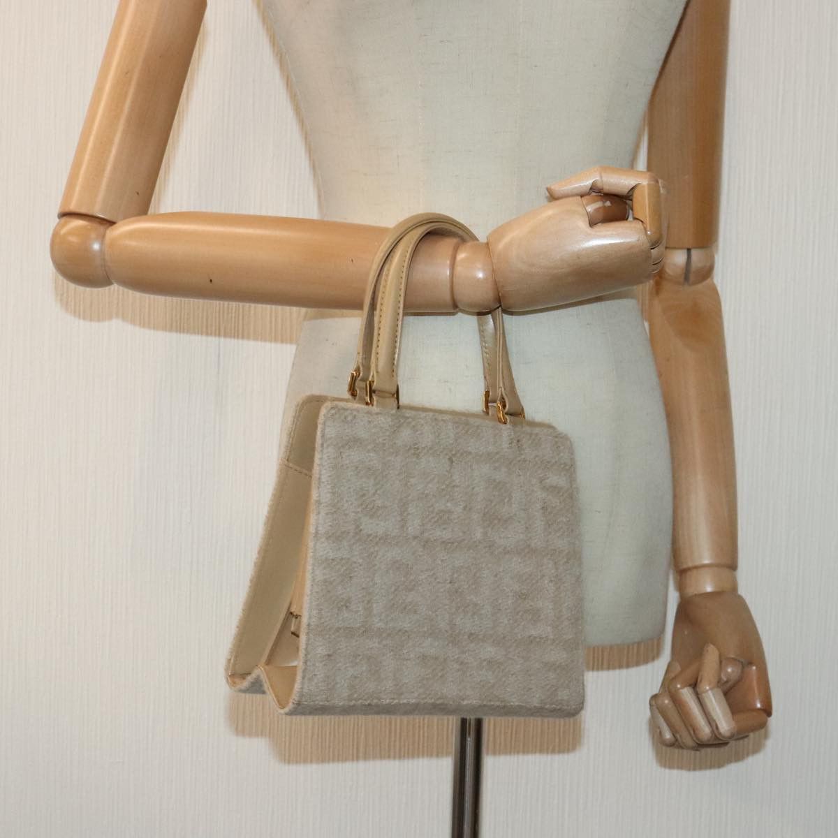 Fendi Beige Canvas Handbag (Pre-Owned) Size ONE SIZE - 16 Thumbnail