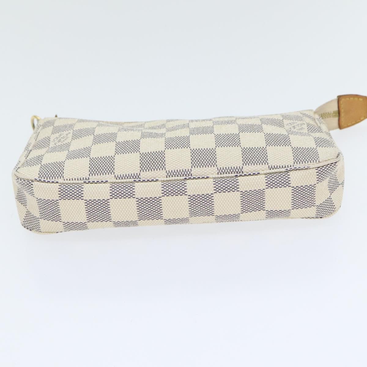 Louis Vuitton Pochette Accessoire Beige Canvas Clutch Bag (Pre-Owned) Size ONE SIZE - 8 Thumbnail