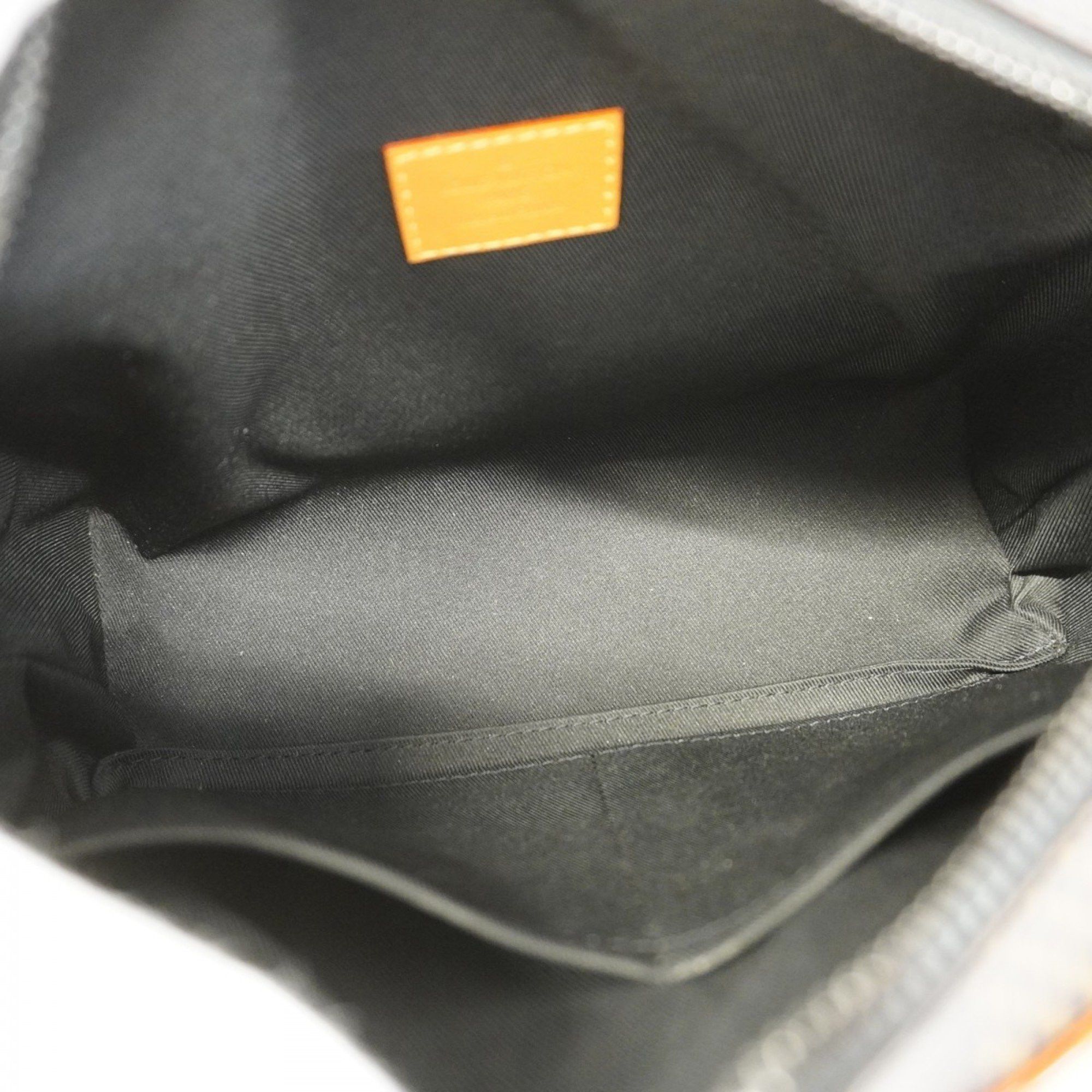 Louis Vuitton Louis Vuitton Soft Trunk shoulder Size ONE SIZE - 6 Thumbnail