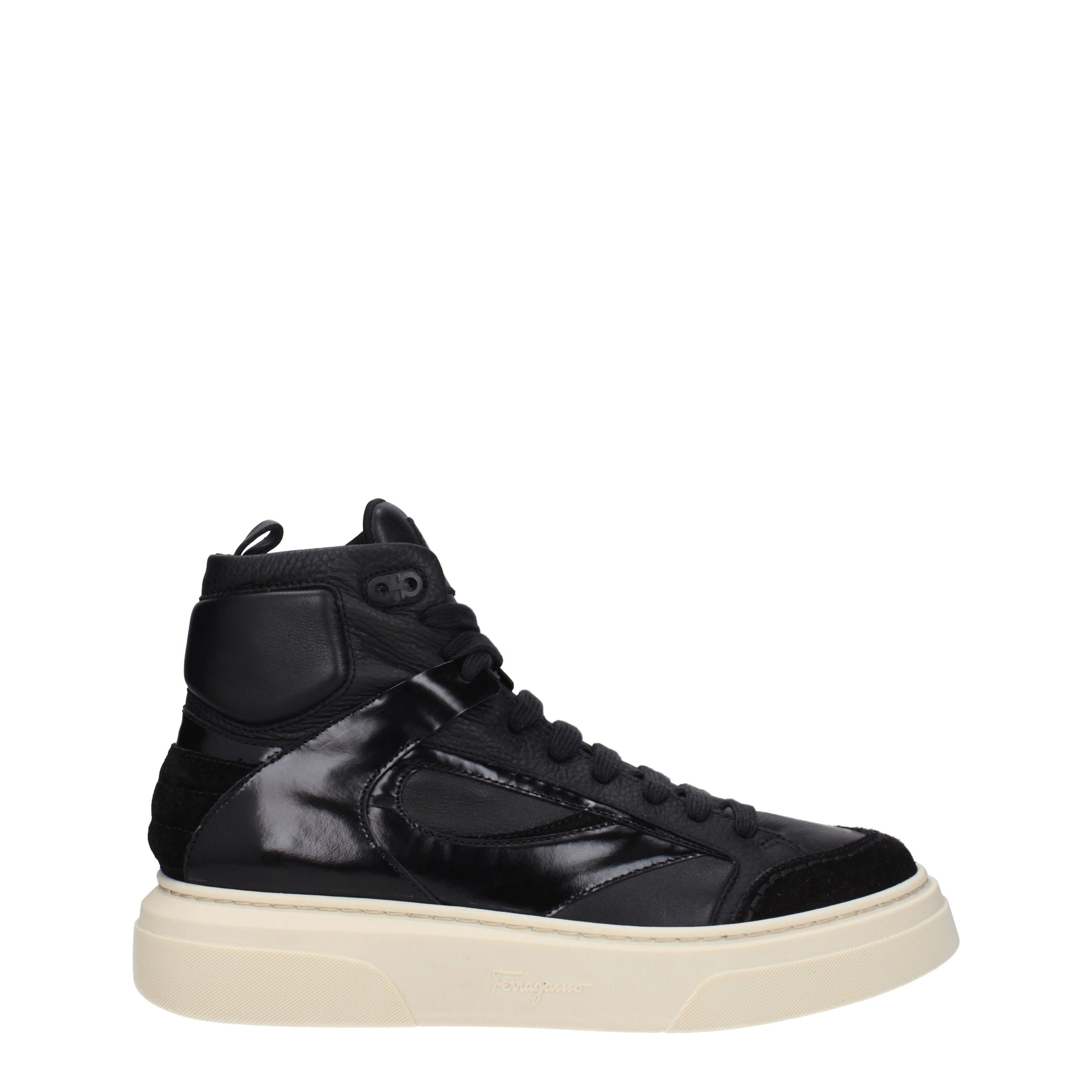 Salvatore Ferragamo Men's Sneakers in Leather Size US 9 / EU 42 - 2 Thumbnail