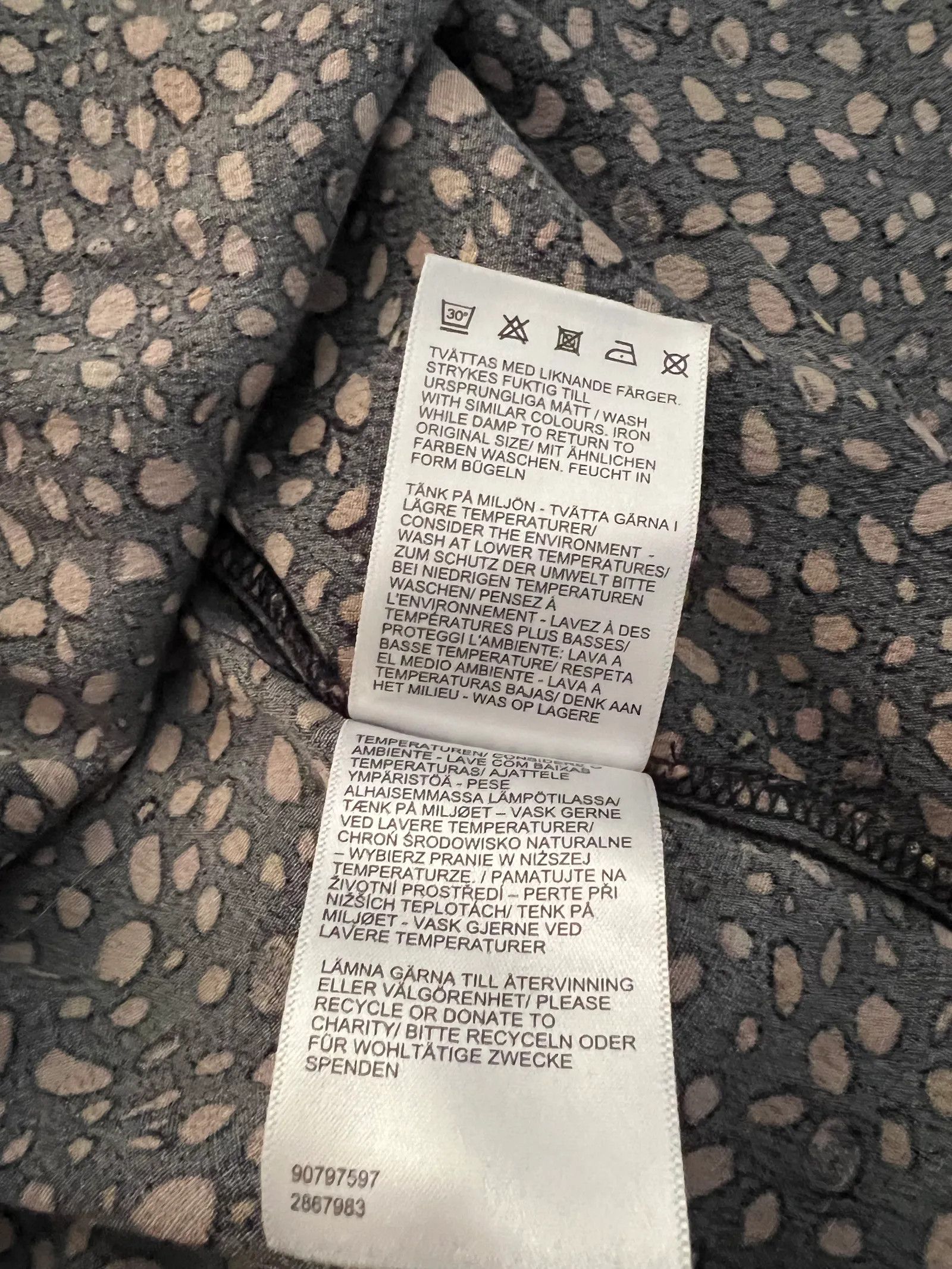 Carin Wester Carin Wester Blus med dragkedja bak i nacken Dress Size M / US 6-8 / IT 42-44 - 3 Thumbnail