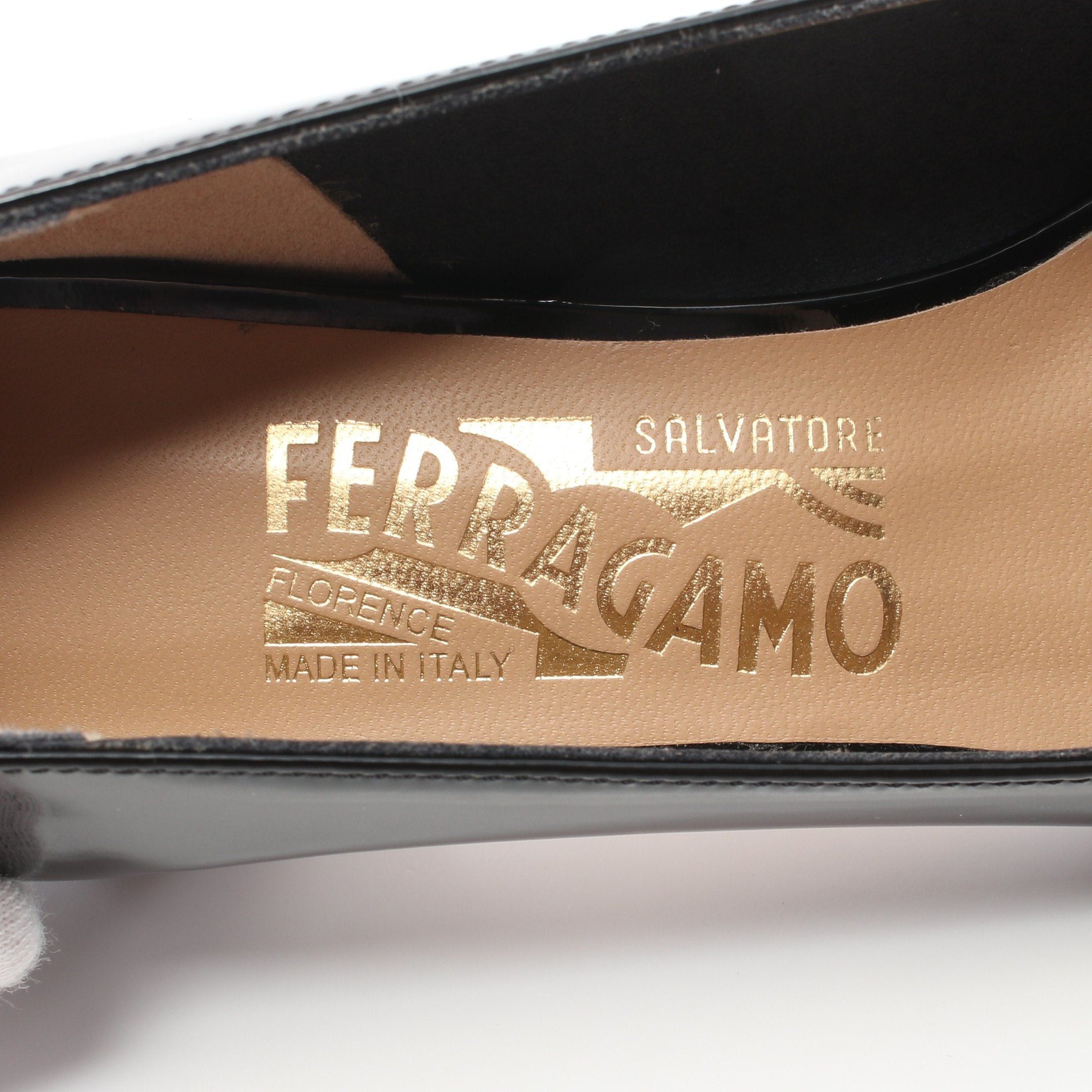 Salvatore Ferragamo Salvatore Ferragamo Vara Ribbon Pumps Patent Leather Black Size ONE SIZE - 5 Thumbnail