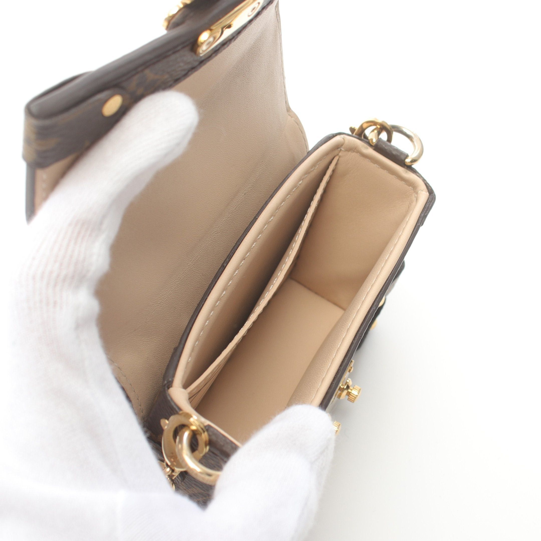 Louis Vuitton Louis Vuitton Essential Trunk Monogram Reverse Chain Shoulder Bag Brown Size ONE SIZE - 3 Thumbnail