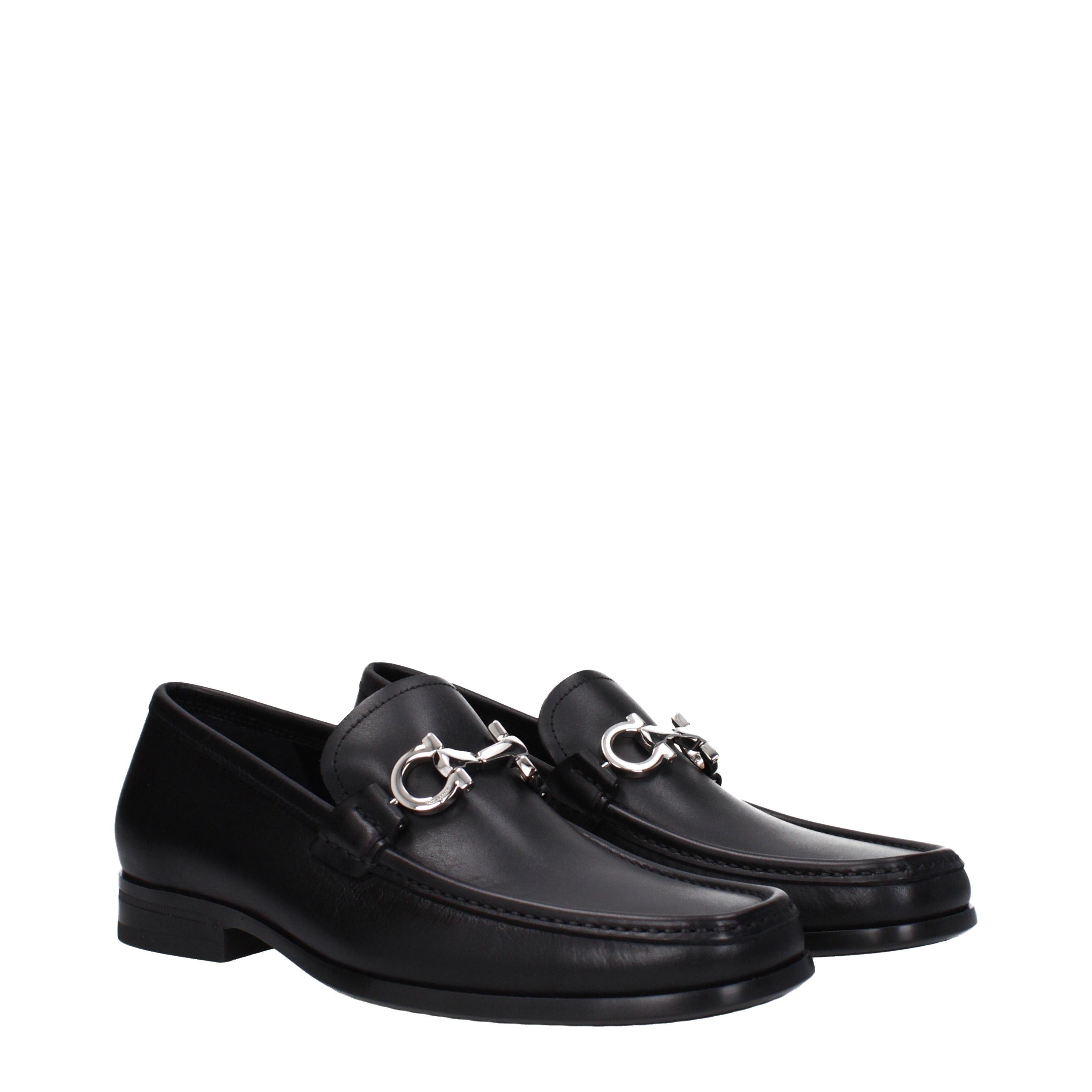 Salvatore Ferragamo Men's Loafers in Leather Size US 6 / EU 39 - 3 Thumbnail