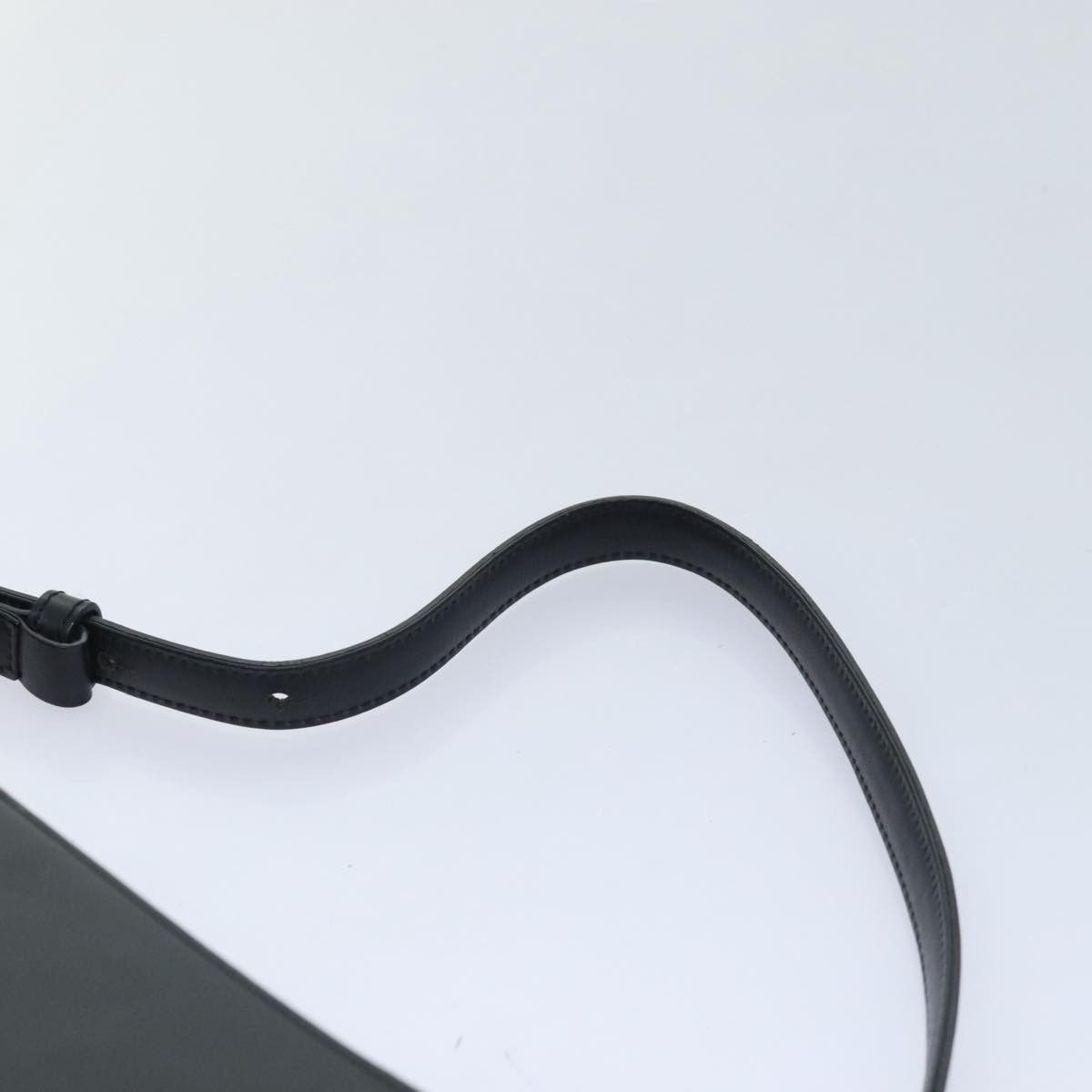 Burberry Black Leather Shoulder Bag (Pre-Owned) Size ONE SIZE - 6 Thumbnail