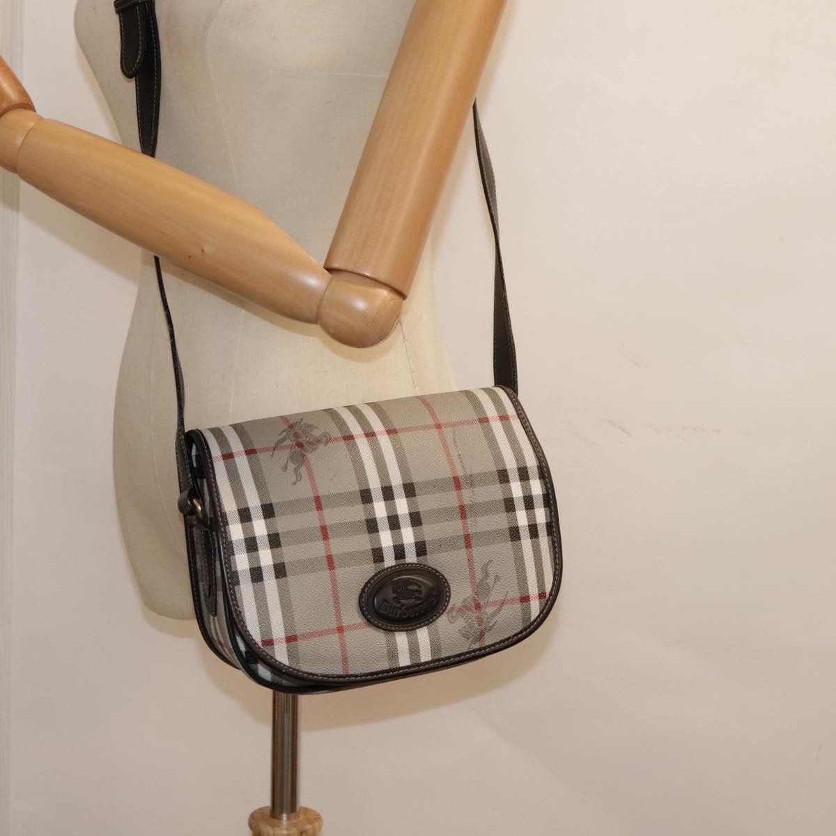 Burberry Nova Check Grey Leather Shoulder Bag (Pre-Owned) Size ONE SIZE - 11 Thumbnail