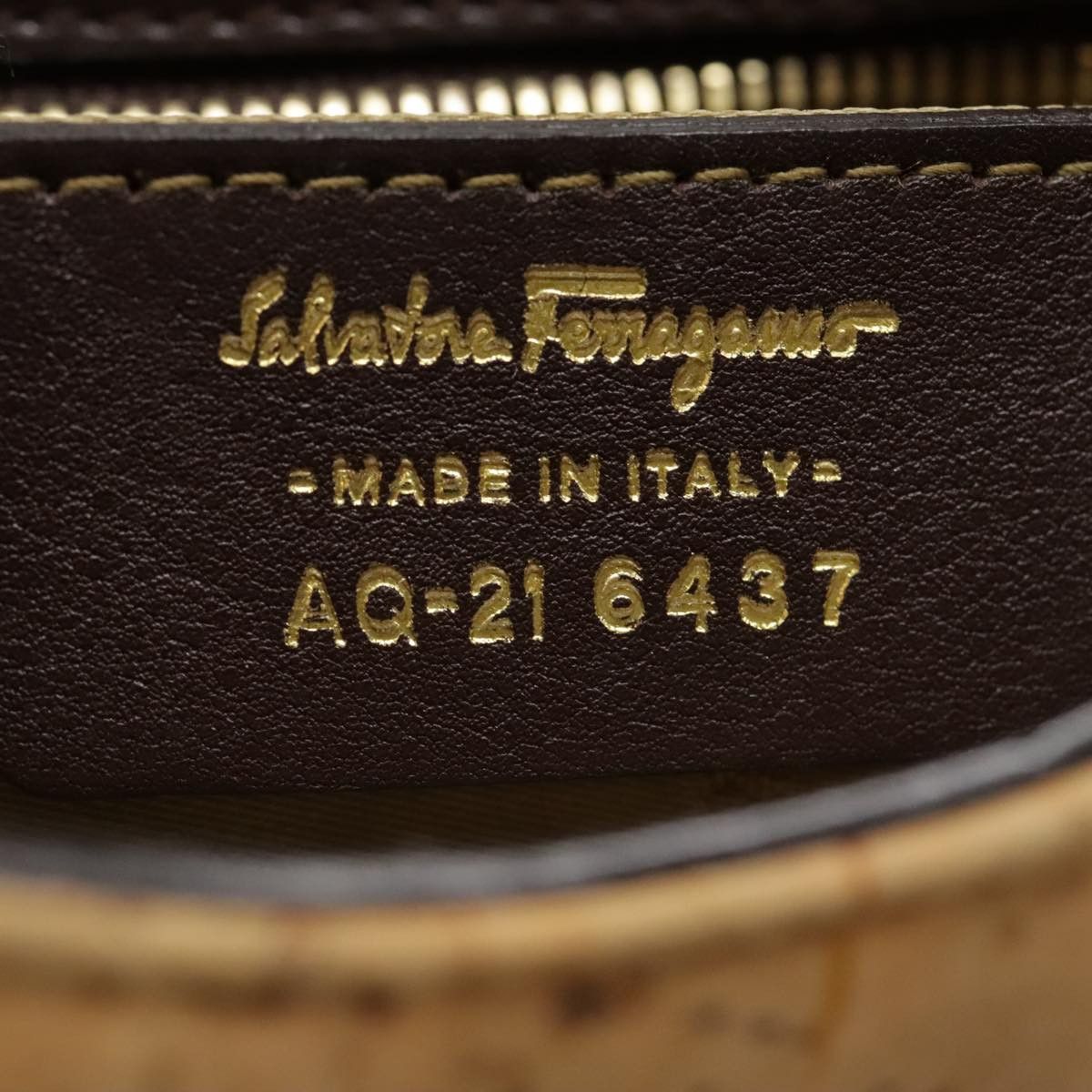 Salvatore Ferragamo Gancini Brown Leather Shoulder Bag (Pre-Owned) Size ONE SIZE - 15 Thumbnail