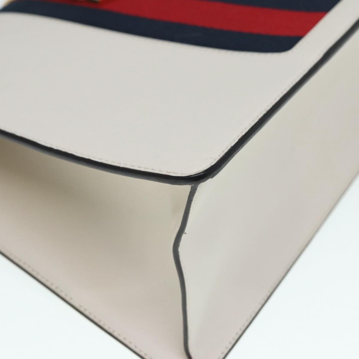 Gucci Sylvie White Leather Handbag (Pre-Owned) Size ONE SIZE - 11 Thumbnail