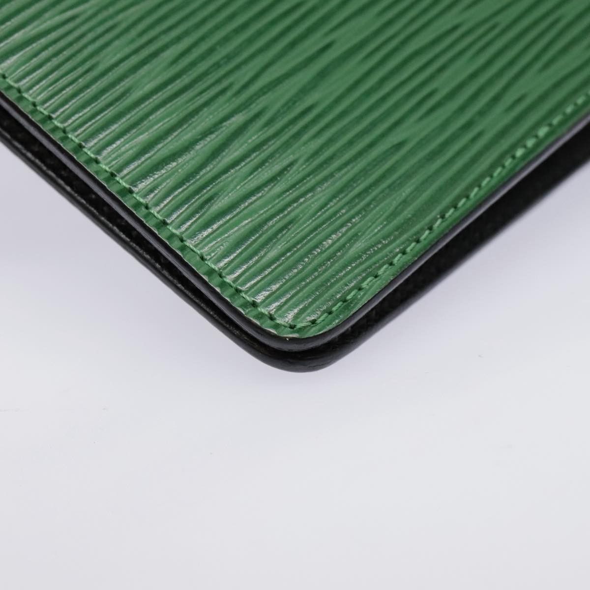 Louis Vuitton Agenda Green Leather Wallet (Pre-Owned) Size ONE SIZE - 16 Thumbnail