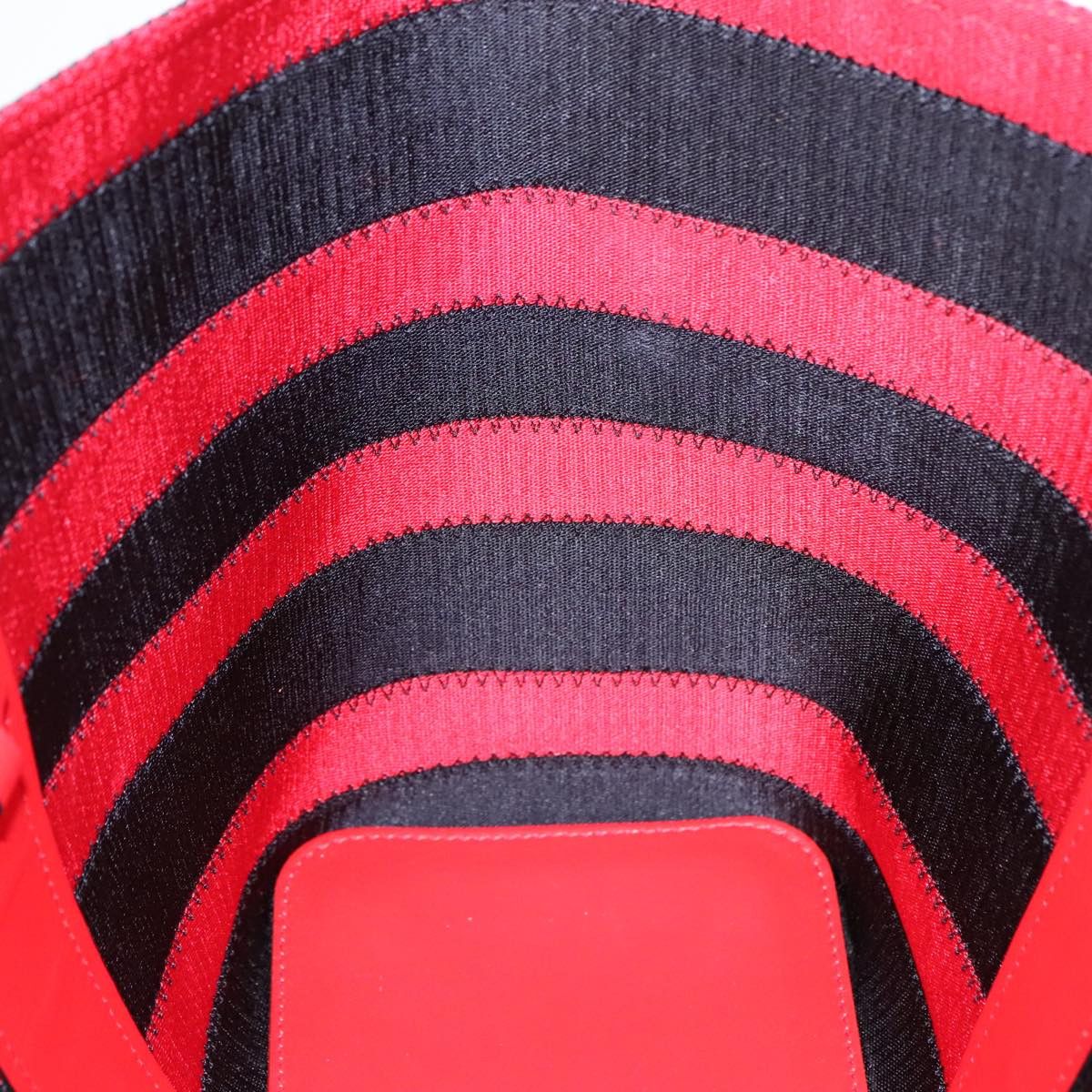 Cabata Black Canvas Handbag (Pre-Owned)