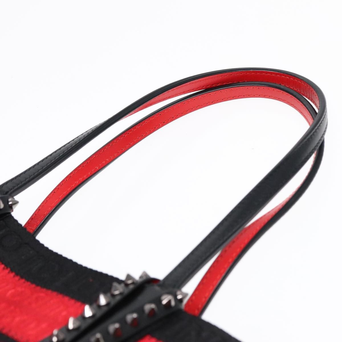 Cabata Black Canvas Handbag (Pre-Owned)