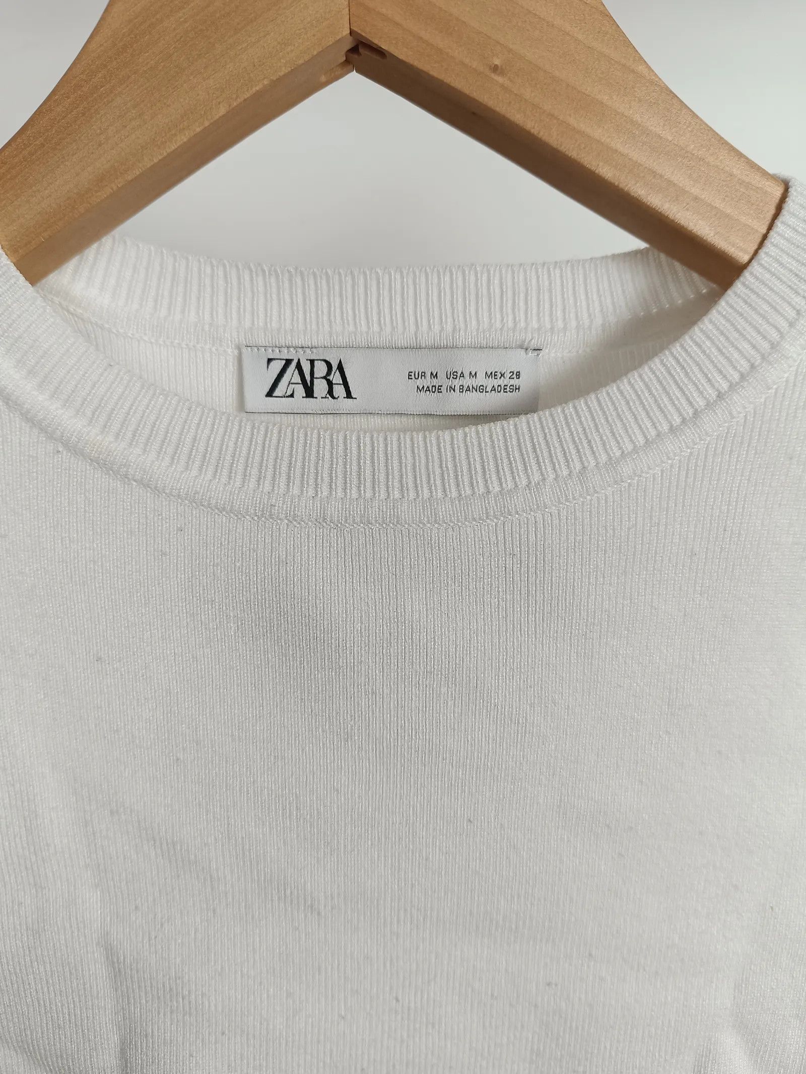 Zara Zara Short Sleeve T-shirt Size M / US 6-8 / IT 42-44 - 2 Thumbnail