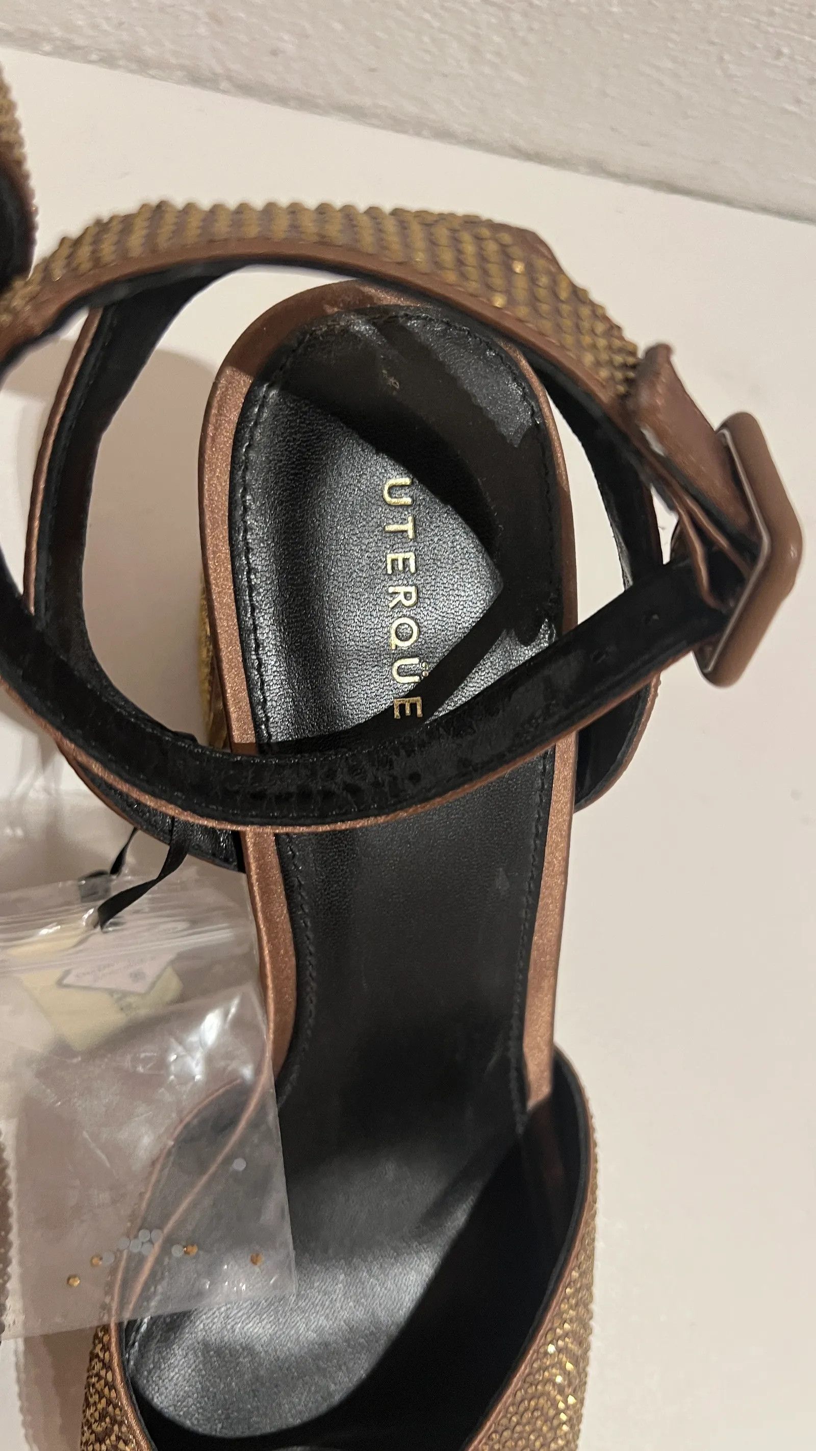 Other Uterque Heels Size US 10 / IT 40 - 2 Thumbnail
