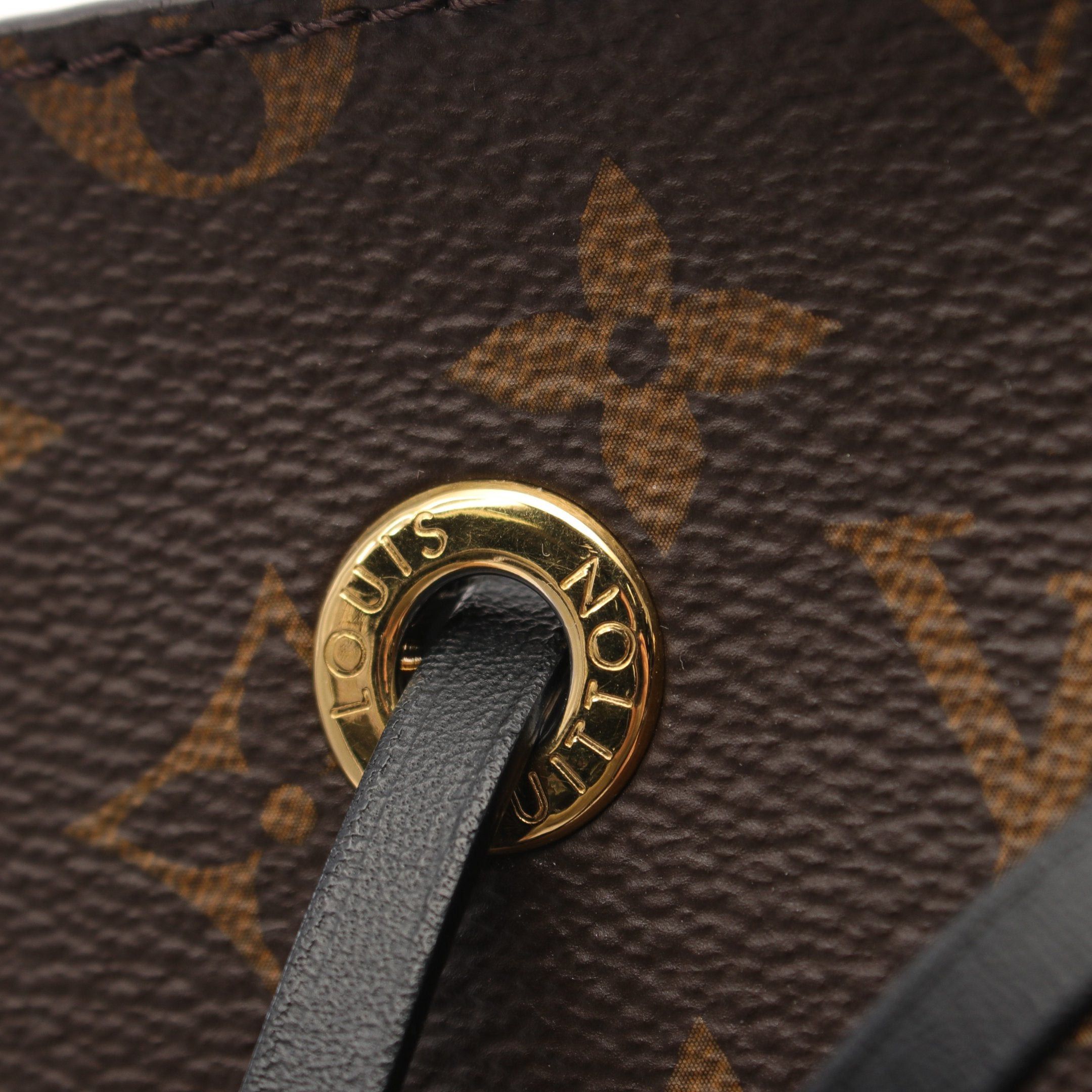 Louis Vuitton Louis Vuitton Neo Noe Monogram Noir Shoulder Bag Leather Brown Black Size ONE SIZE - 8 Thumbnail