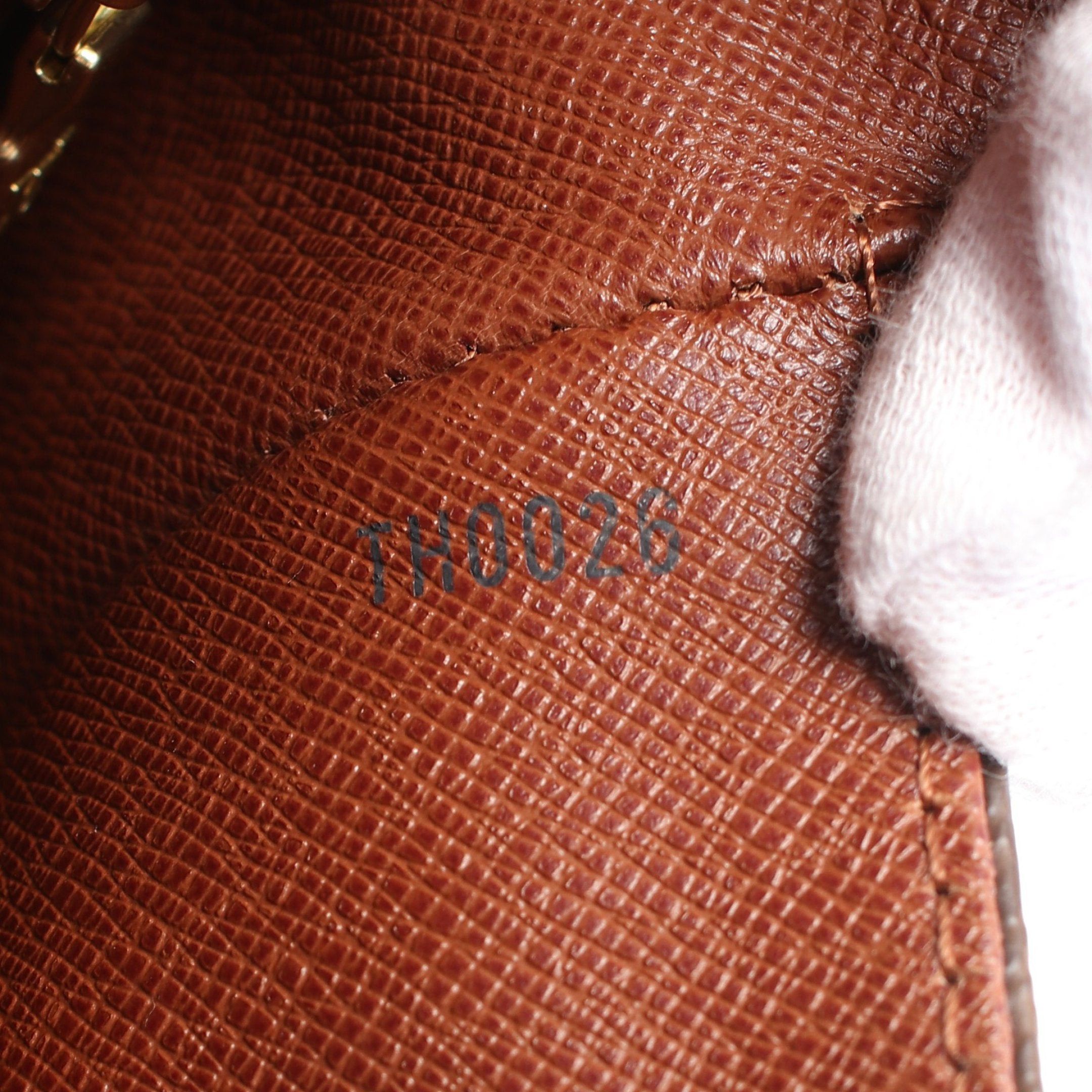 Louis Vuitton Louis Vuitton Sun Crew Gm Monogram Shoulder Bag Leather Brown Size ONE SIZE - 5 Thumbnail