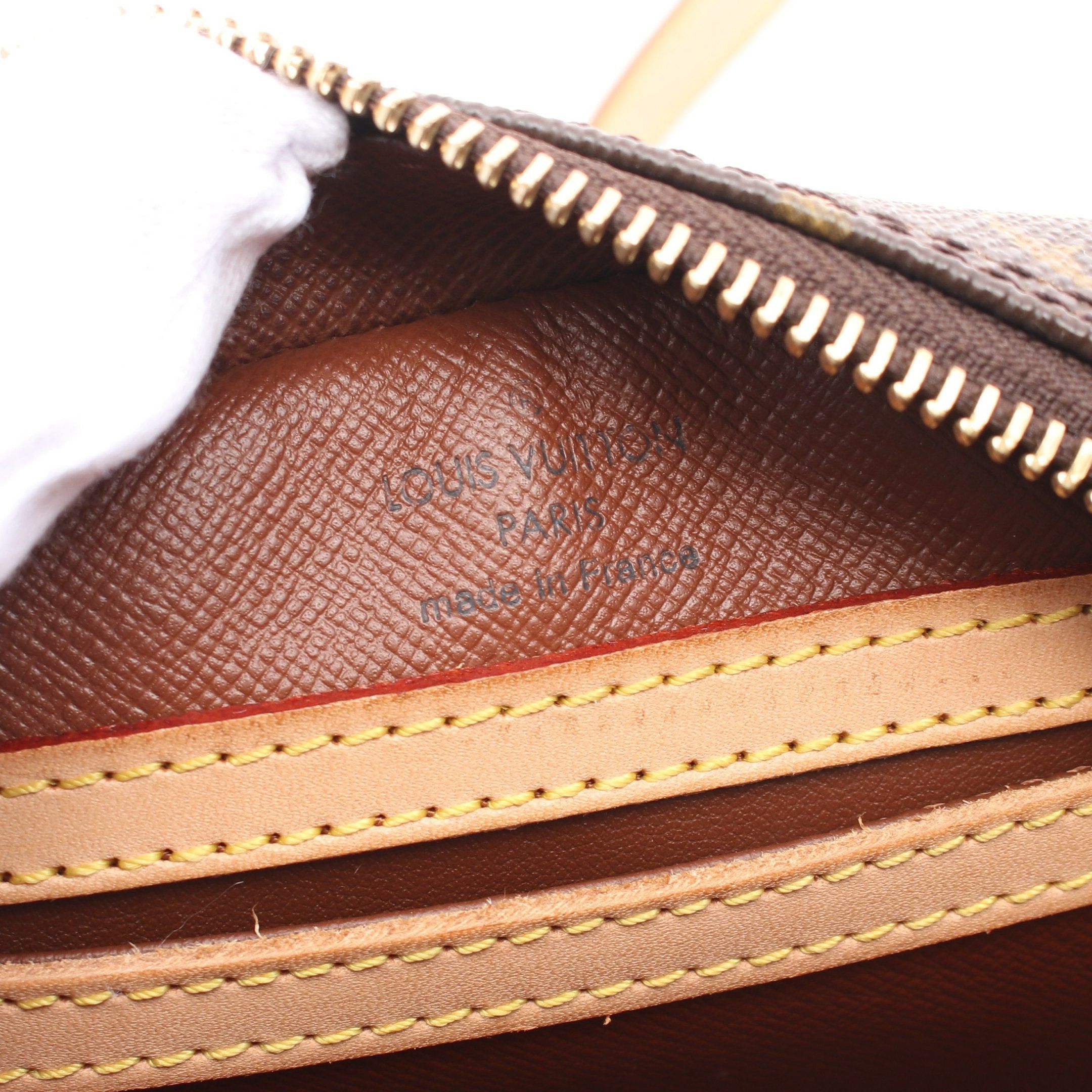 Louis Vuitton Louis Vuitton Blower Monogram Shoulder Bag Leather Brown Size ONE SIZE - 4 Thumbnail
