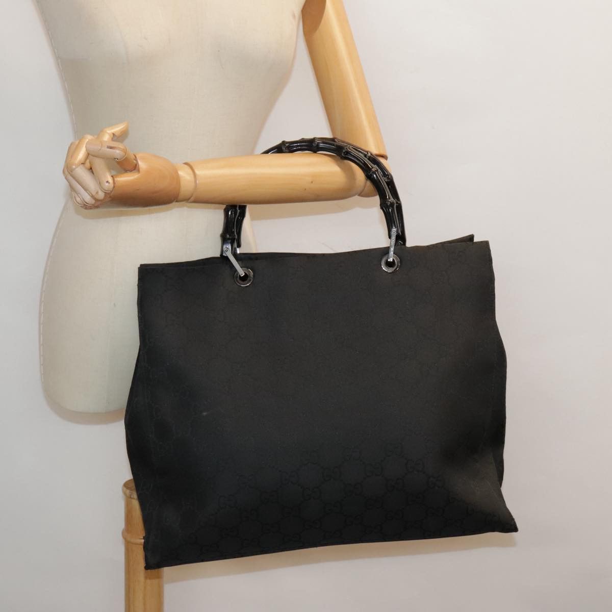 Gucci Bamboo Black Canvas Handbag (Pre-Owned) Size ONE SIZE - 16 Thumbnail