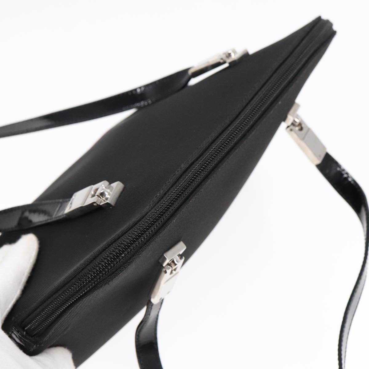 Gucci Black Canvas Shoulder Bag (Pre-Owned) Size ONE SIZE - 16 Thumbnail