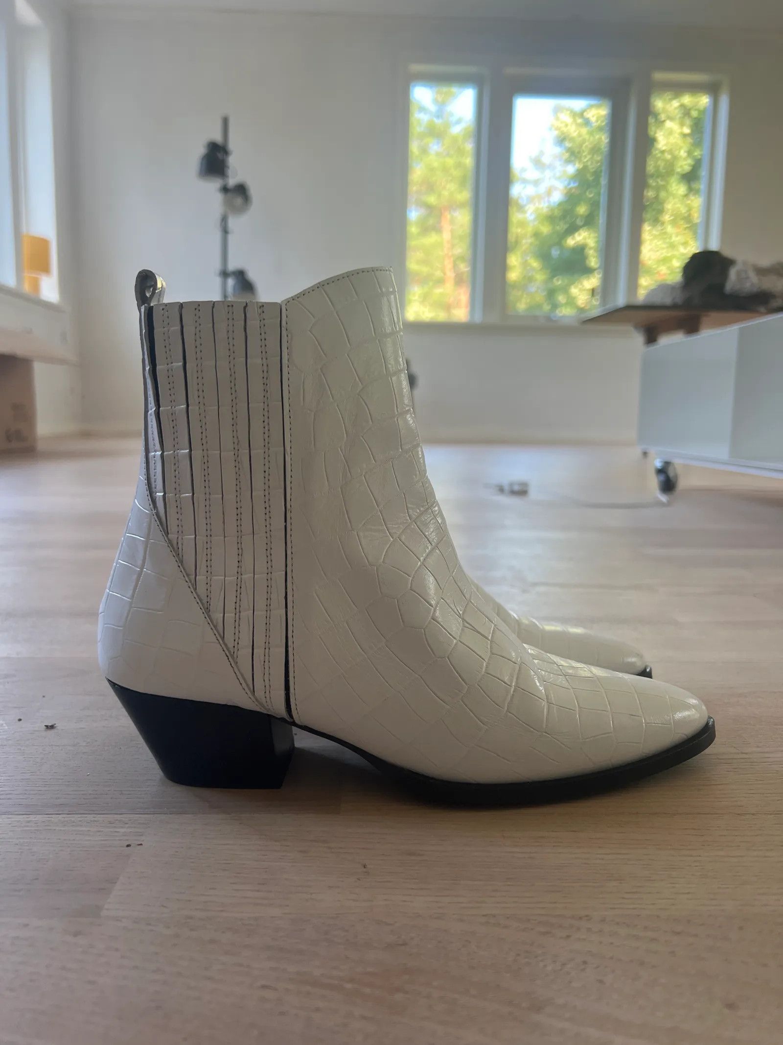 & Other Stories & Other Stories Boots Size US 9 / IT 39 - 4 Thumbnail
