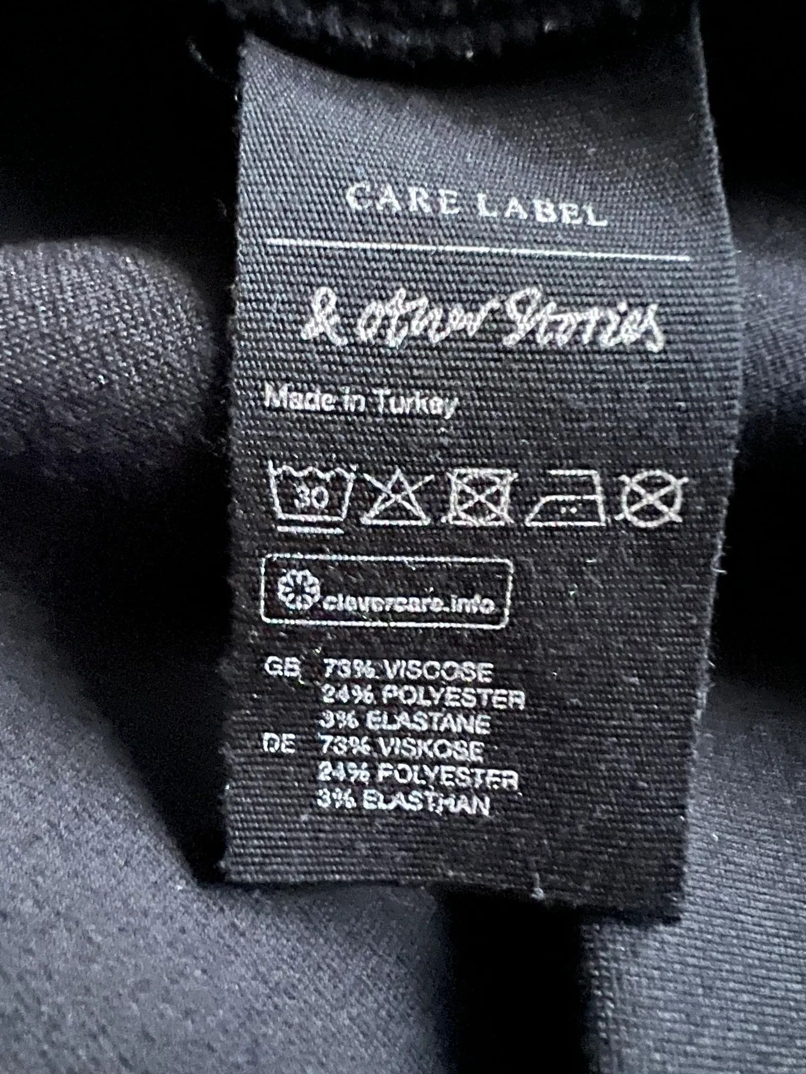 & Other Stories & Other Stories Tjock trikåklänning Dress Size XS / US 0-2 / IT 36-38 - 3 Thumbnail