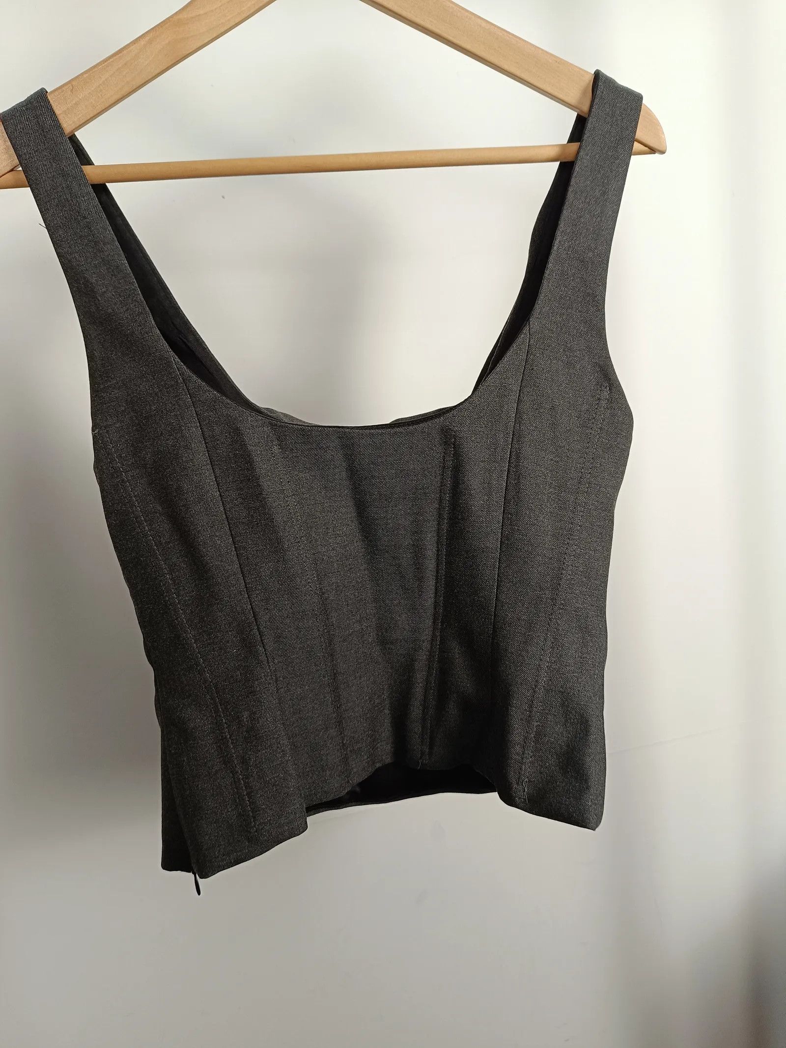 Zara Zara. Top Size S / US 4 / IT 40 - 6 Thumbnail